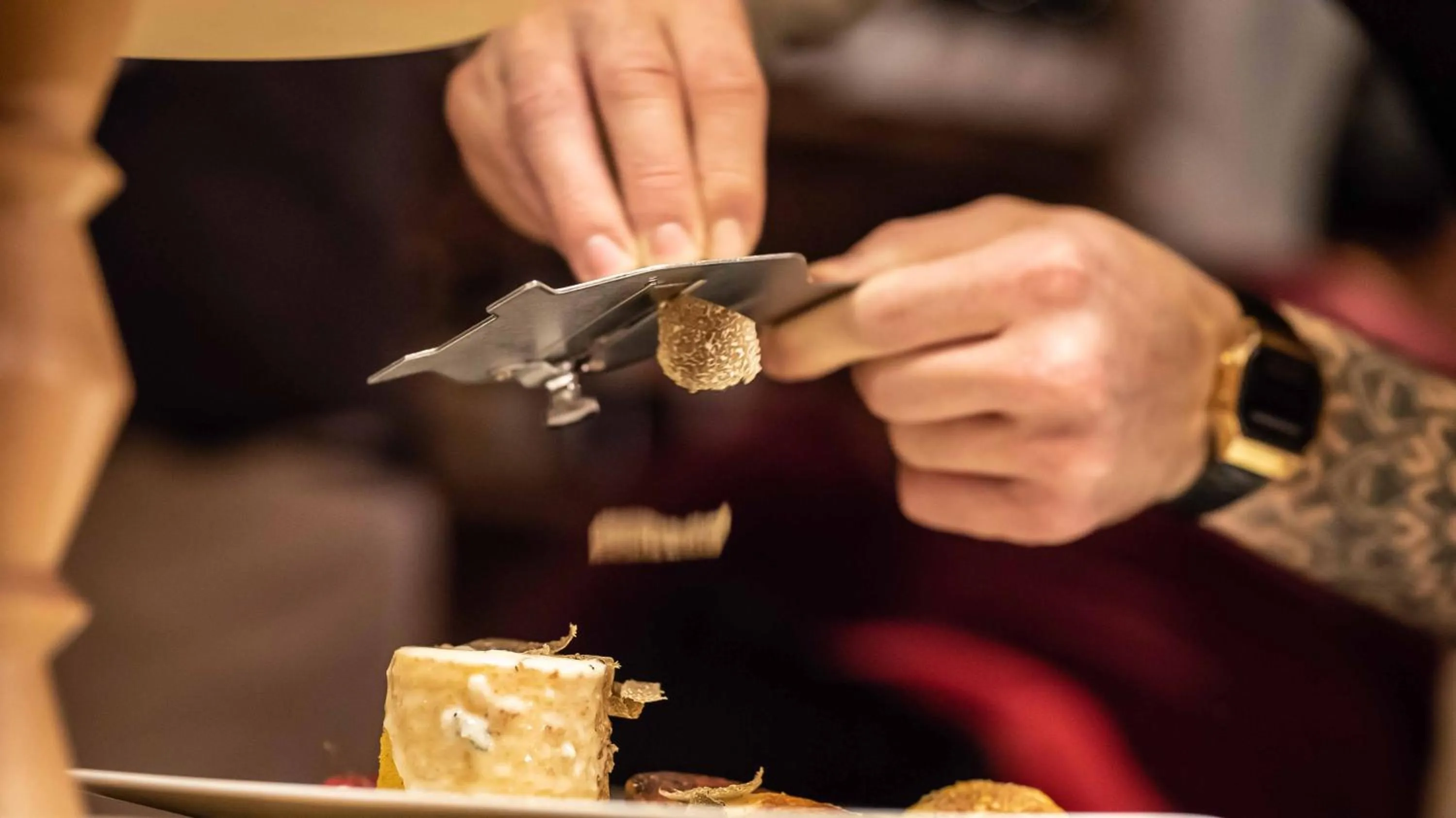 Restaurant/places to eat in Bivio Hotel Plaza