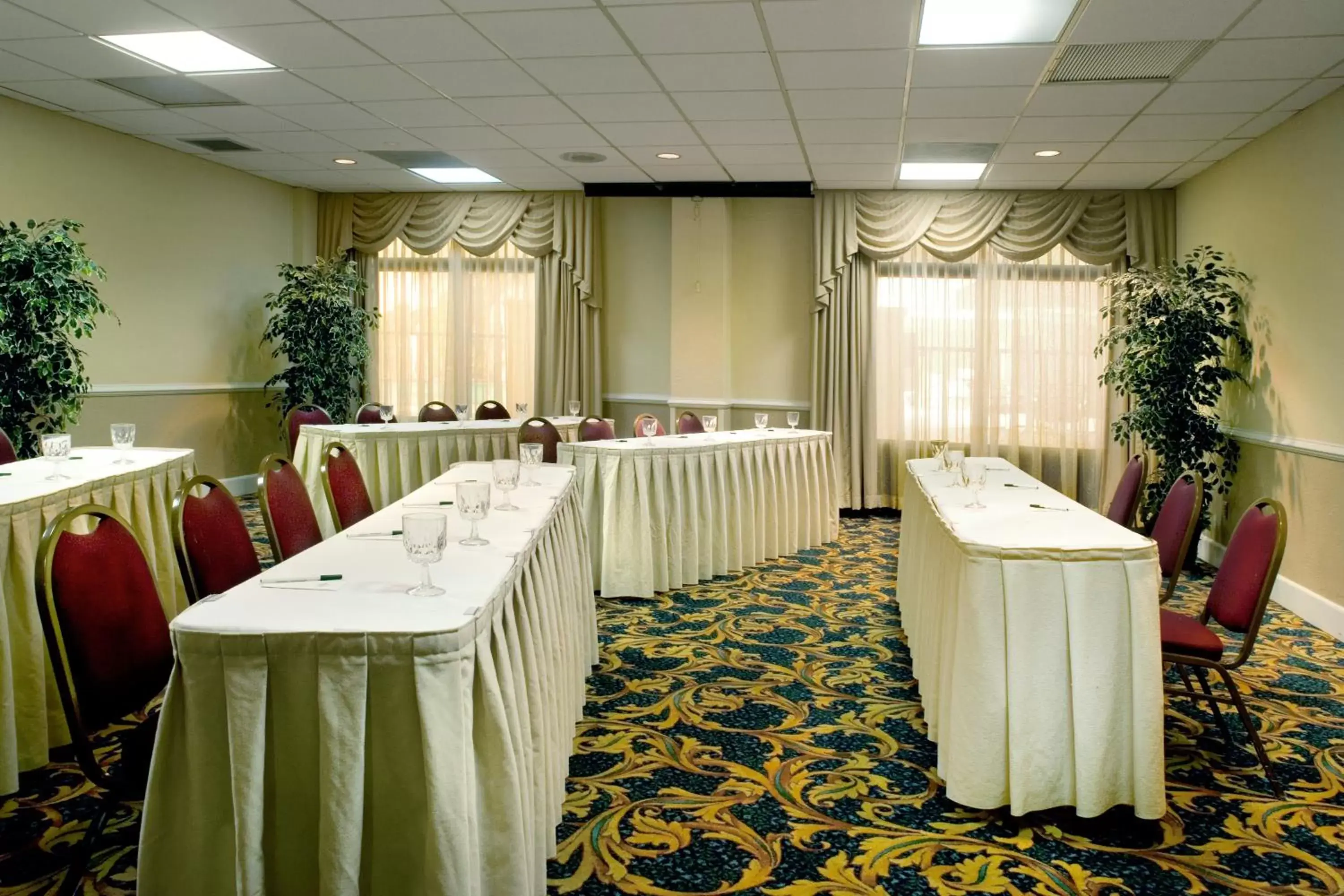 Meeting/conference room in Holiday Inn Port St. Lucie, an IHG Hotel