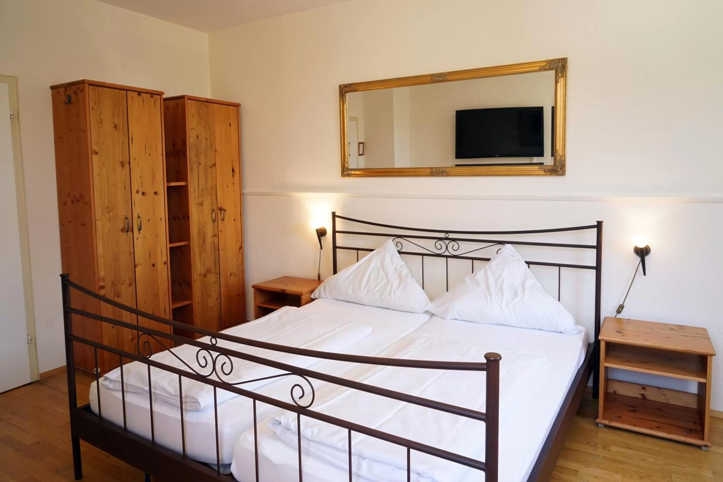 Bedroom, Bed in Hotel Gasthaus Schützen