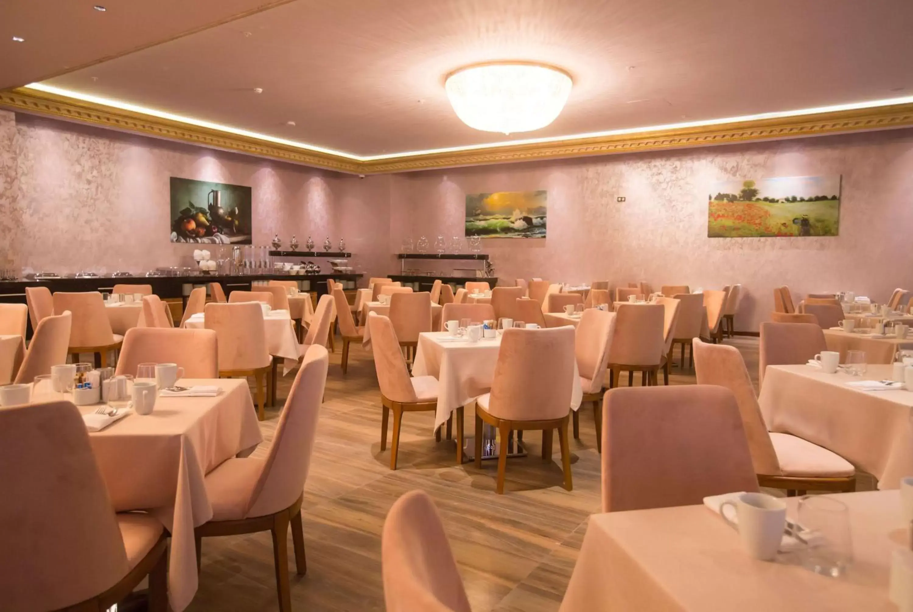 Restaurant/Places to Eat in Wyndham Batumi