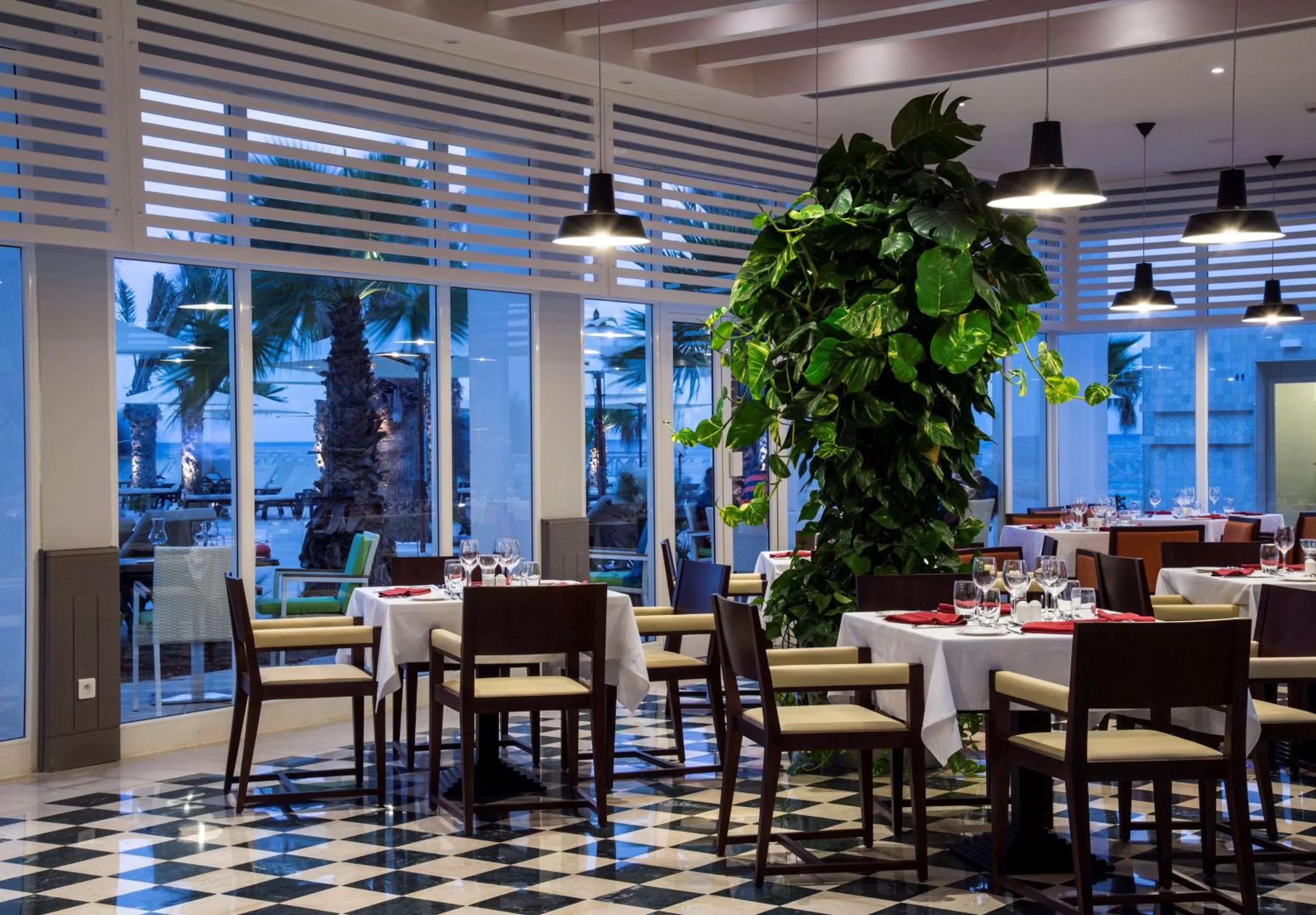 Restaurant/places to eat in Radisson Blu Resort & Thalasso Hammamet