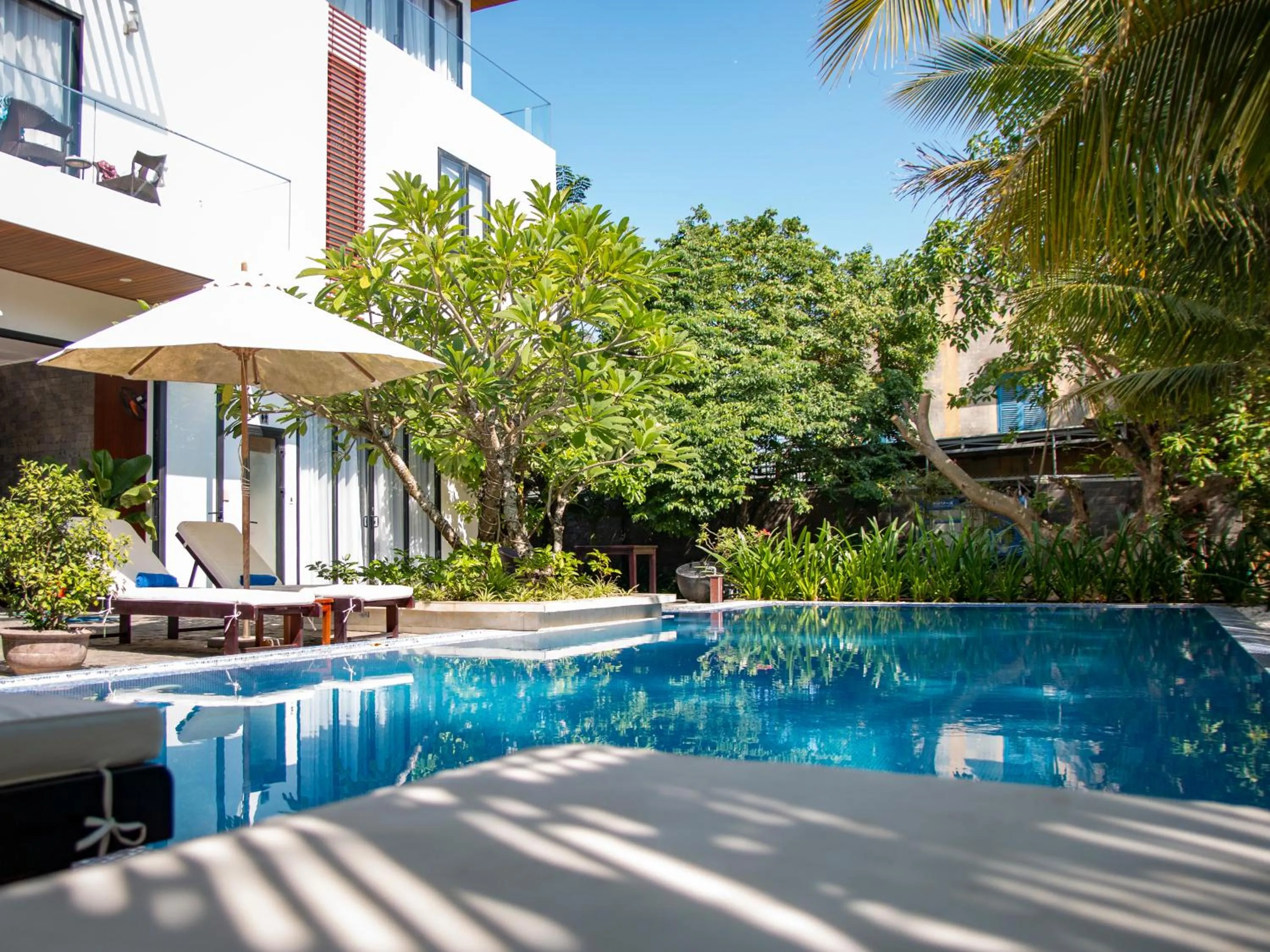 Swimming pool in Hoi An Reverie Villas