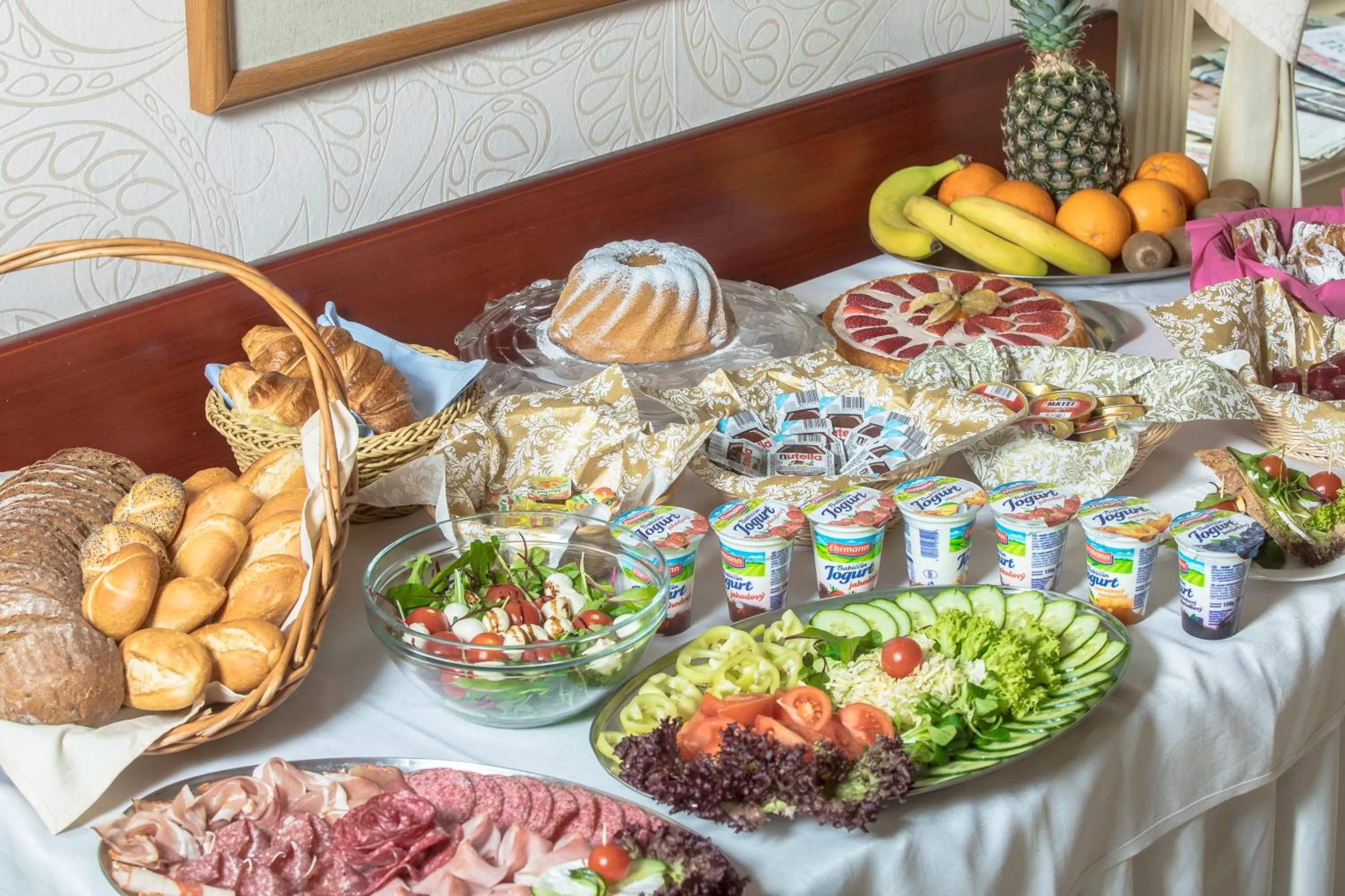 Food in TeleDom Hotel