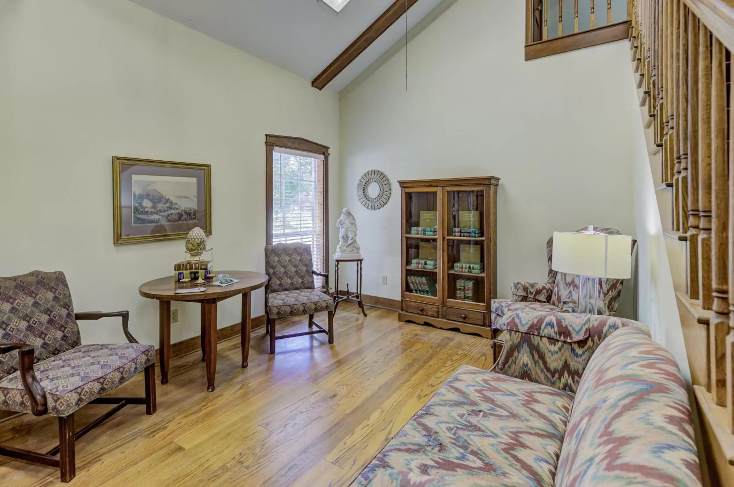 Living room, Seating Area in Halpino