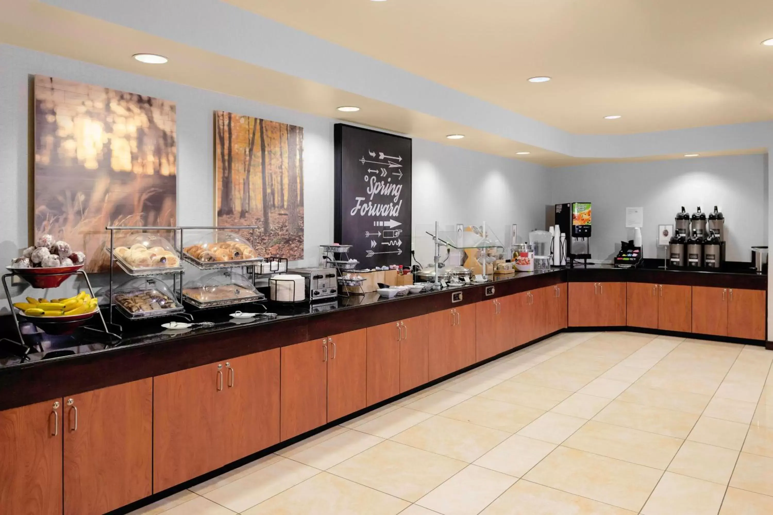 Breakfast, Restaurant/Places to Eat in Fairfield Inn & Suites by Marriott Matthews Charlotte