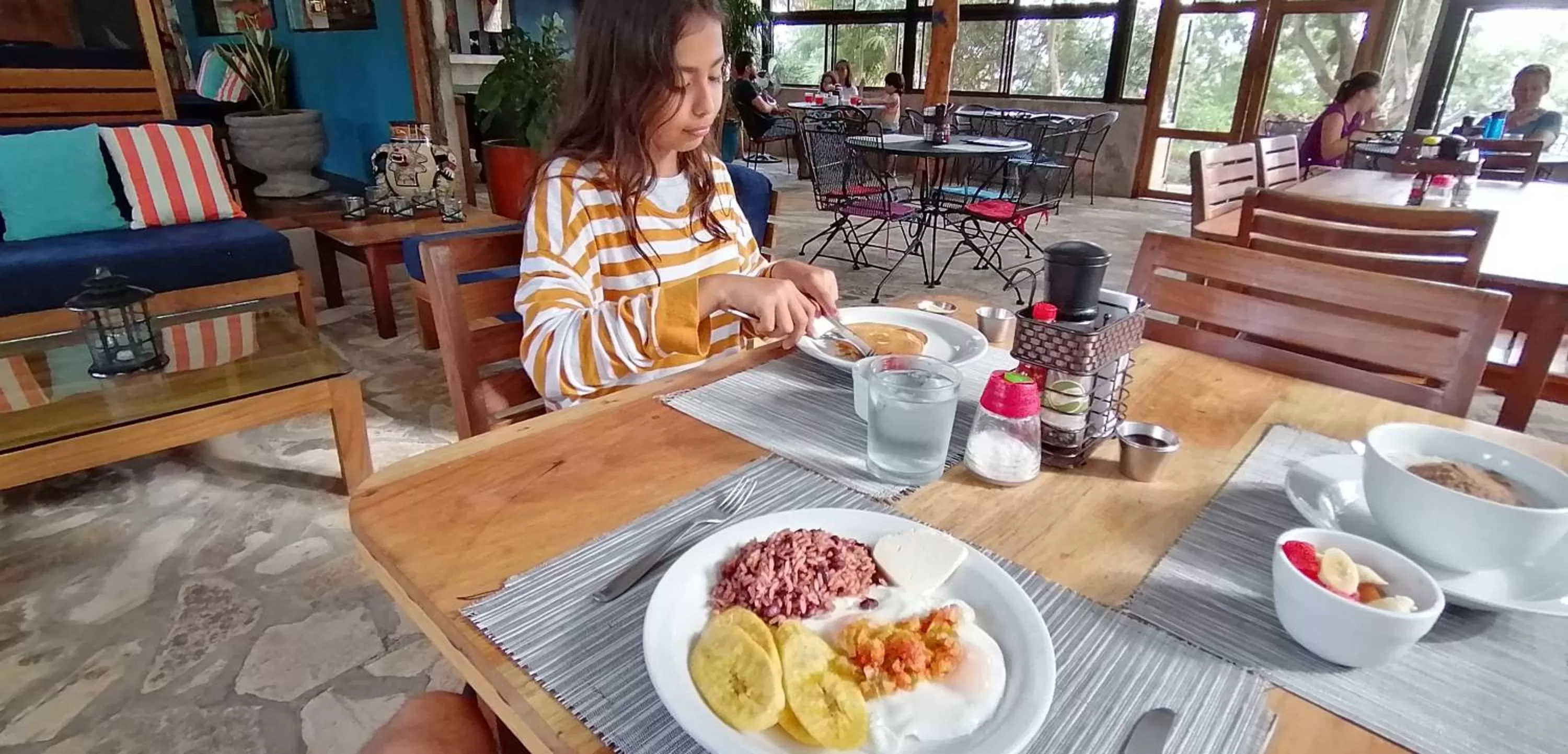 Restaurant/places to eat in Xalli Beach Hotel