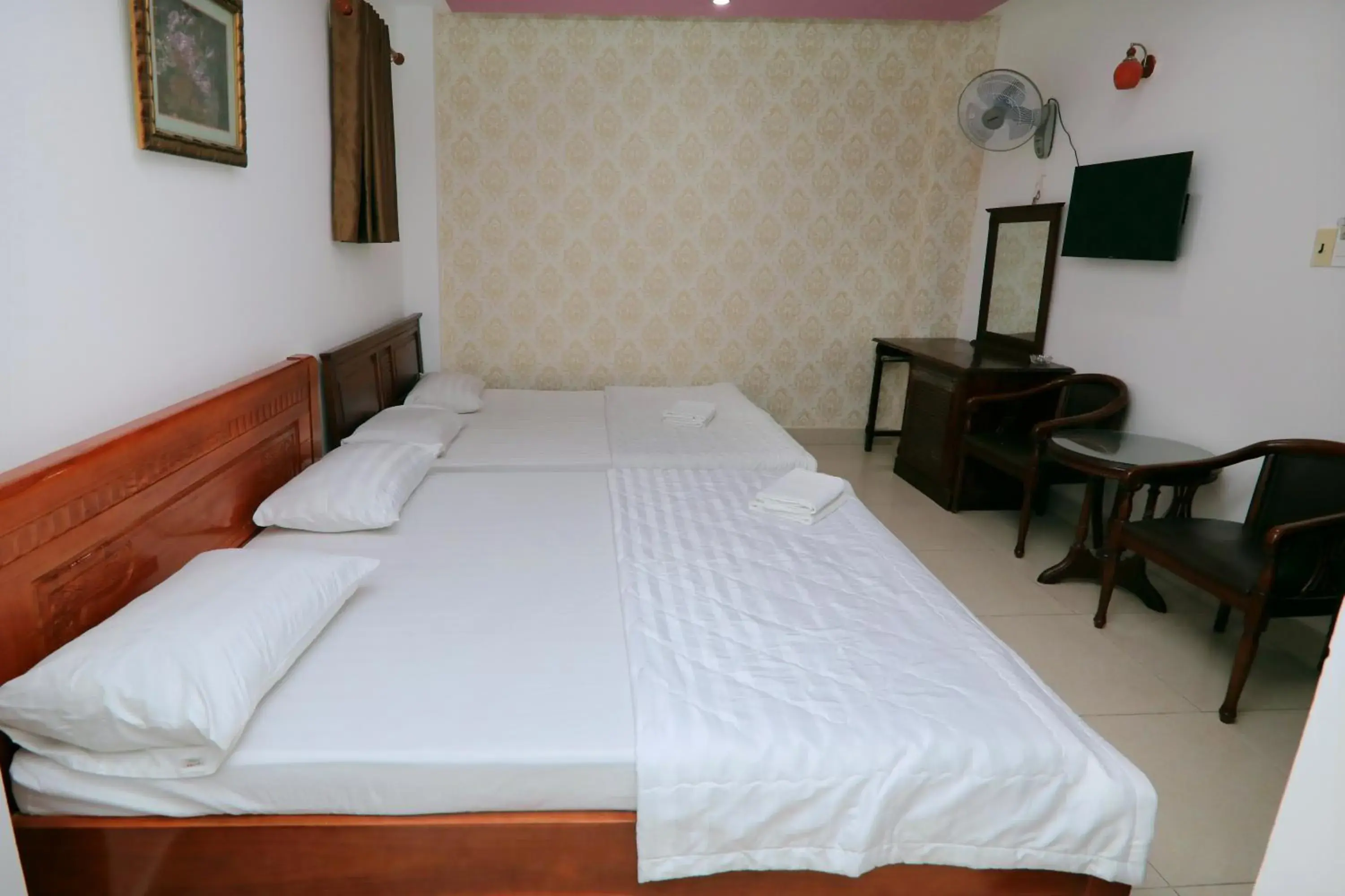 Bed in Khach San Sao Mai Xanh