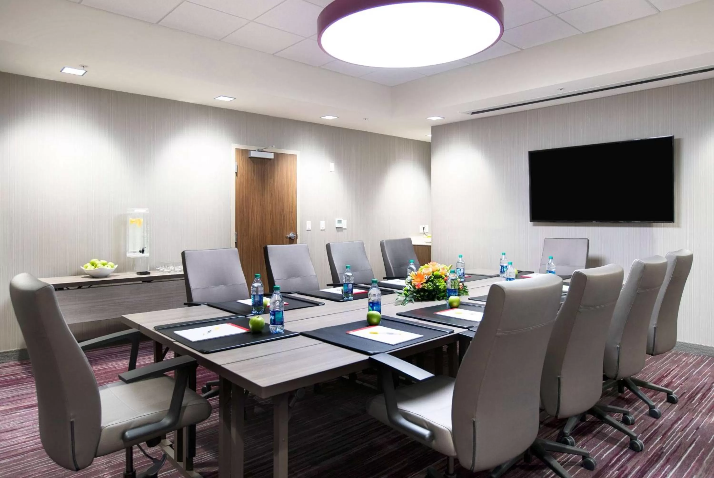 On site in Wyndham Garden at Niagara Falls