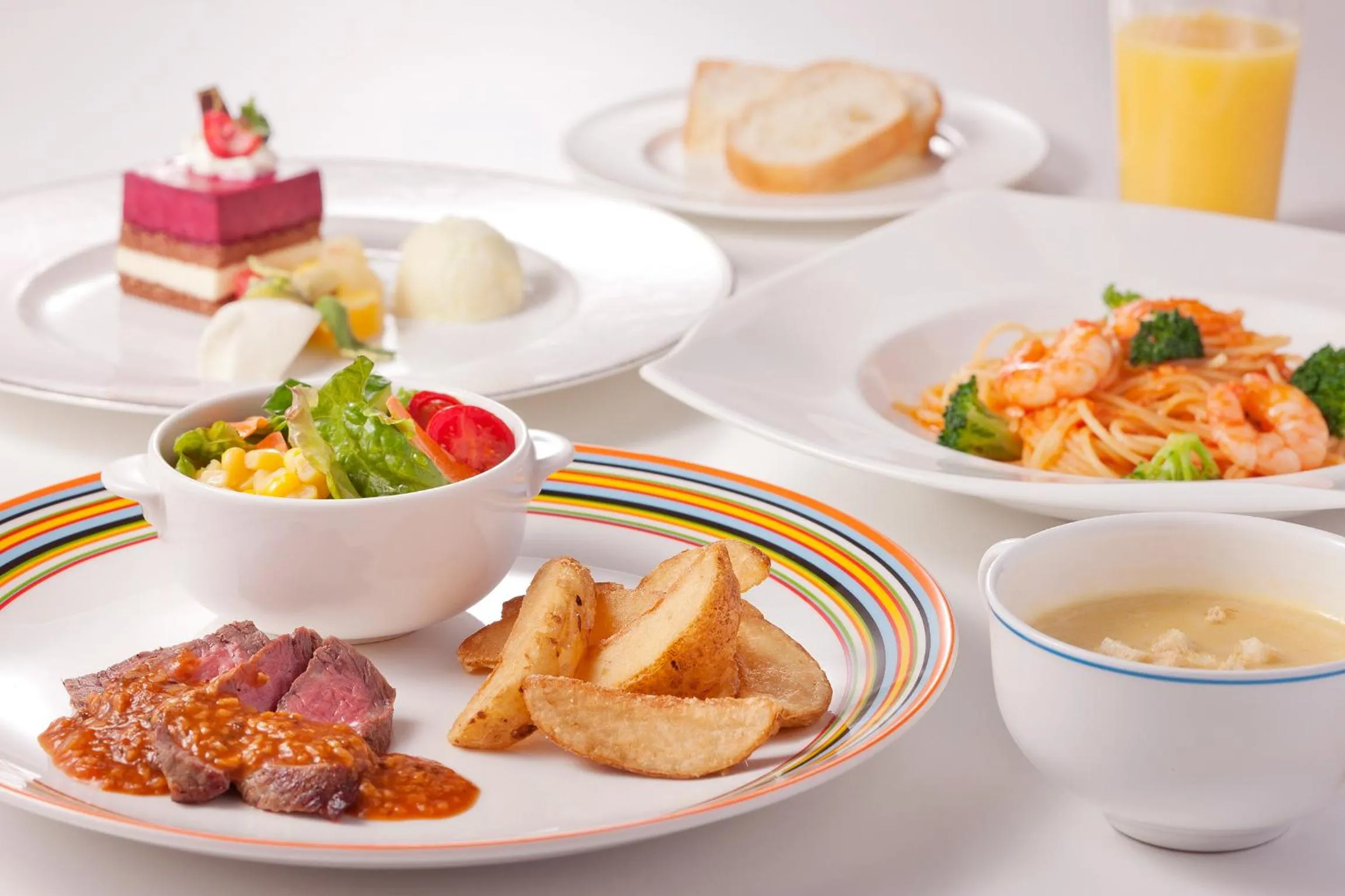 Restaurant/places to eat in Wakayama Marina City Hotel