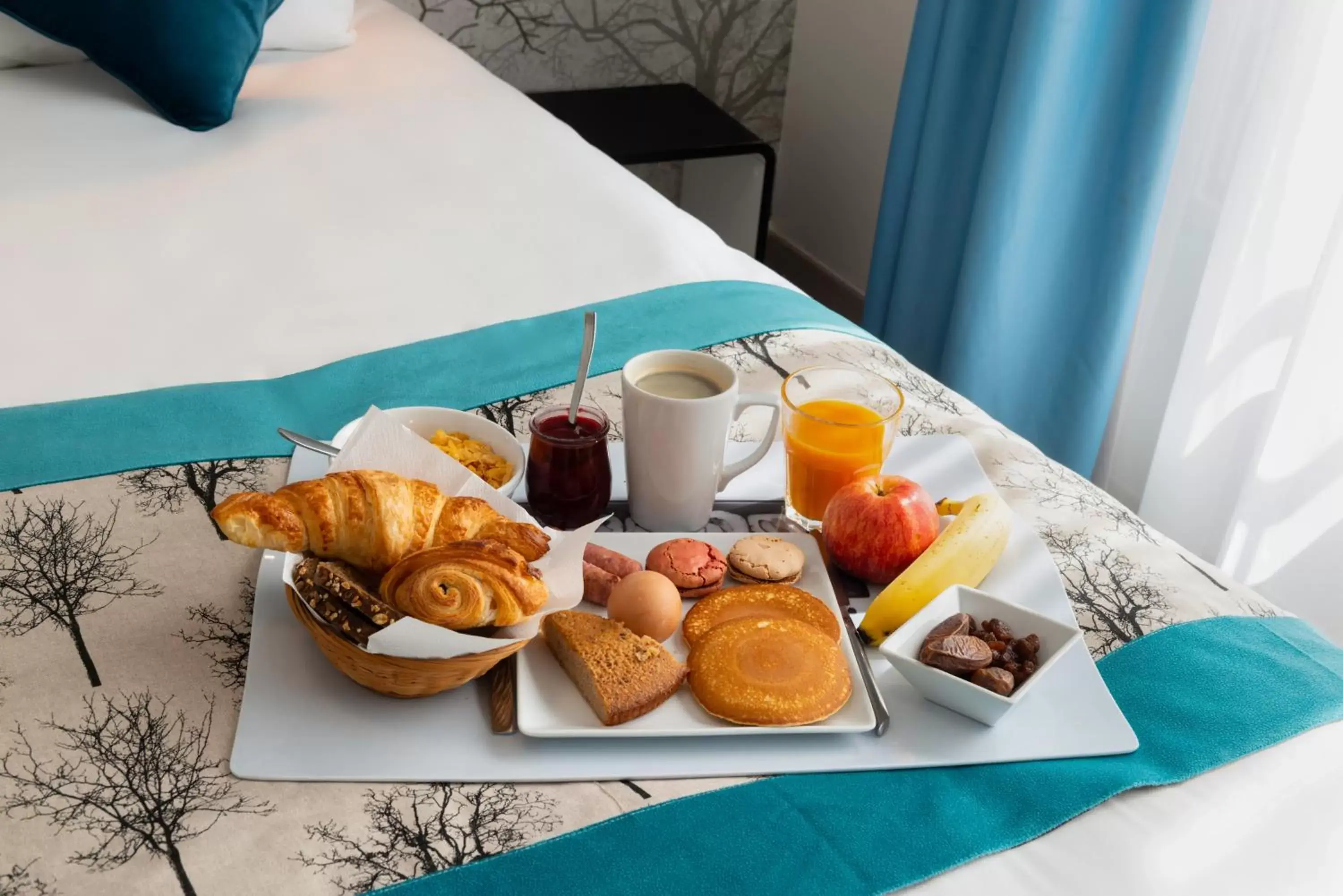 Breakfast in The Originals City, Hôtel Notre Dame, Rouen