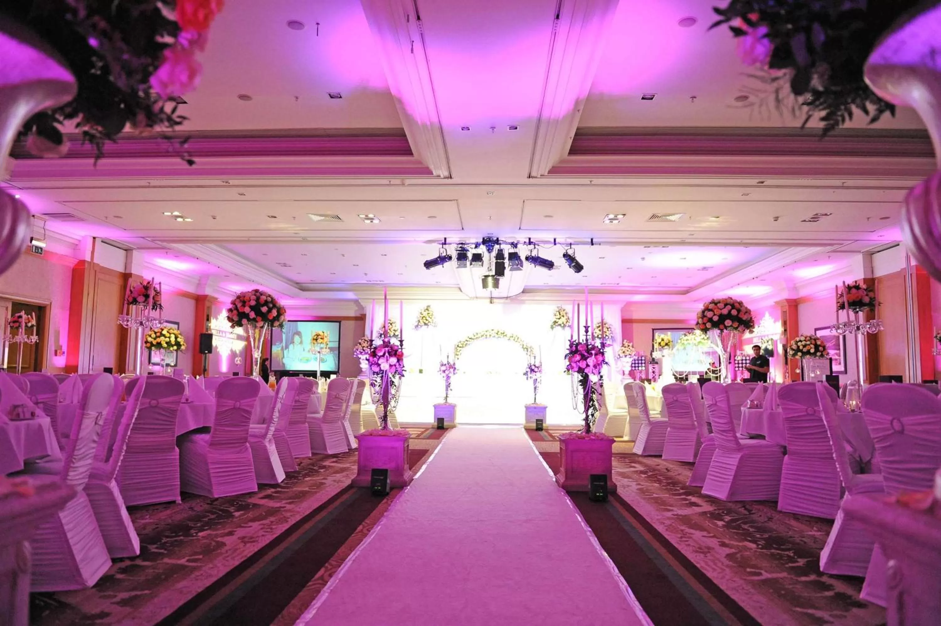 Bedroom in DoubleTree by Hilton Dunblane Hydro Hotel