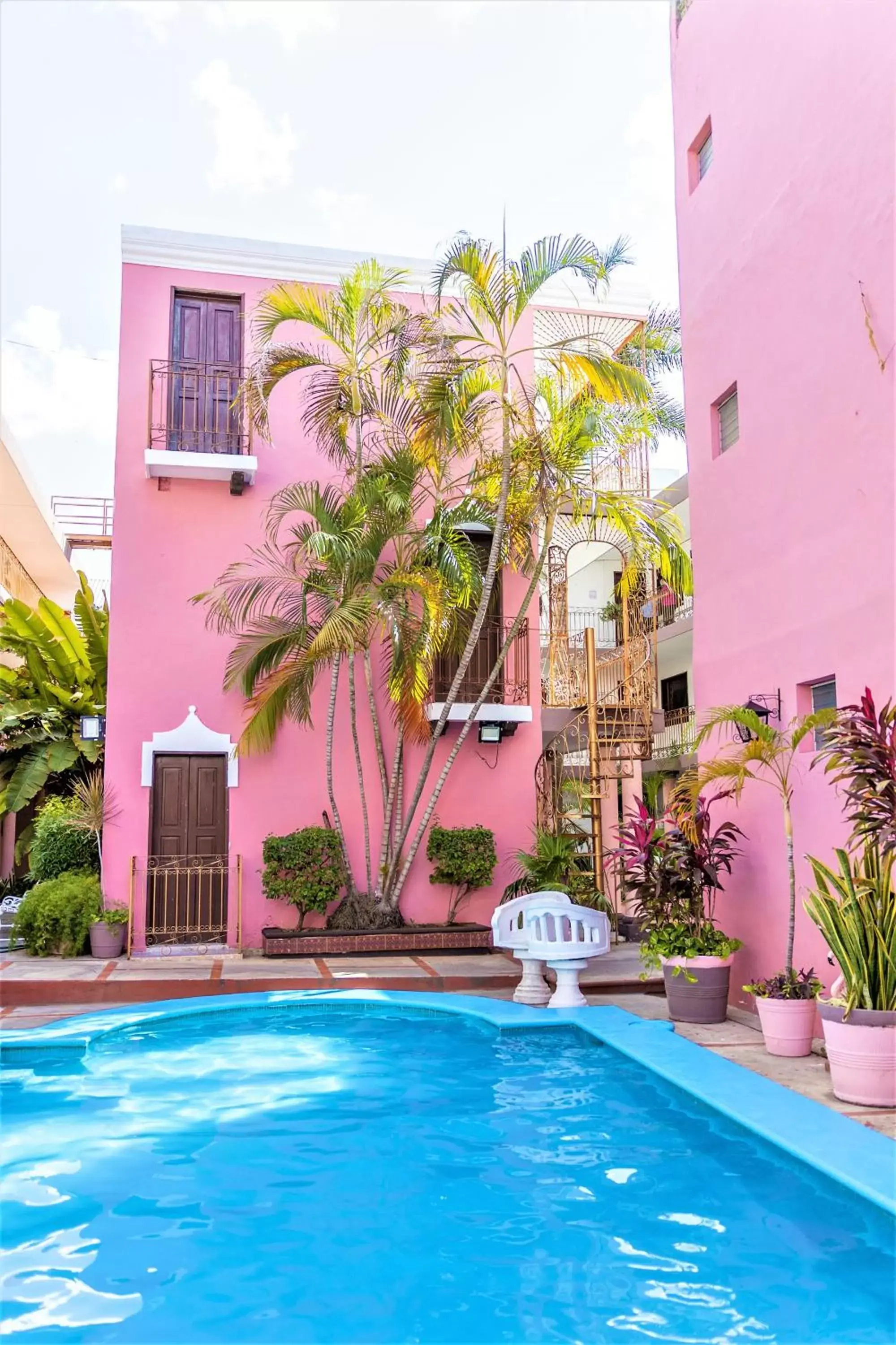 Swimming Pool in Hotel Santa Lucía