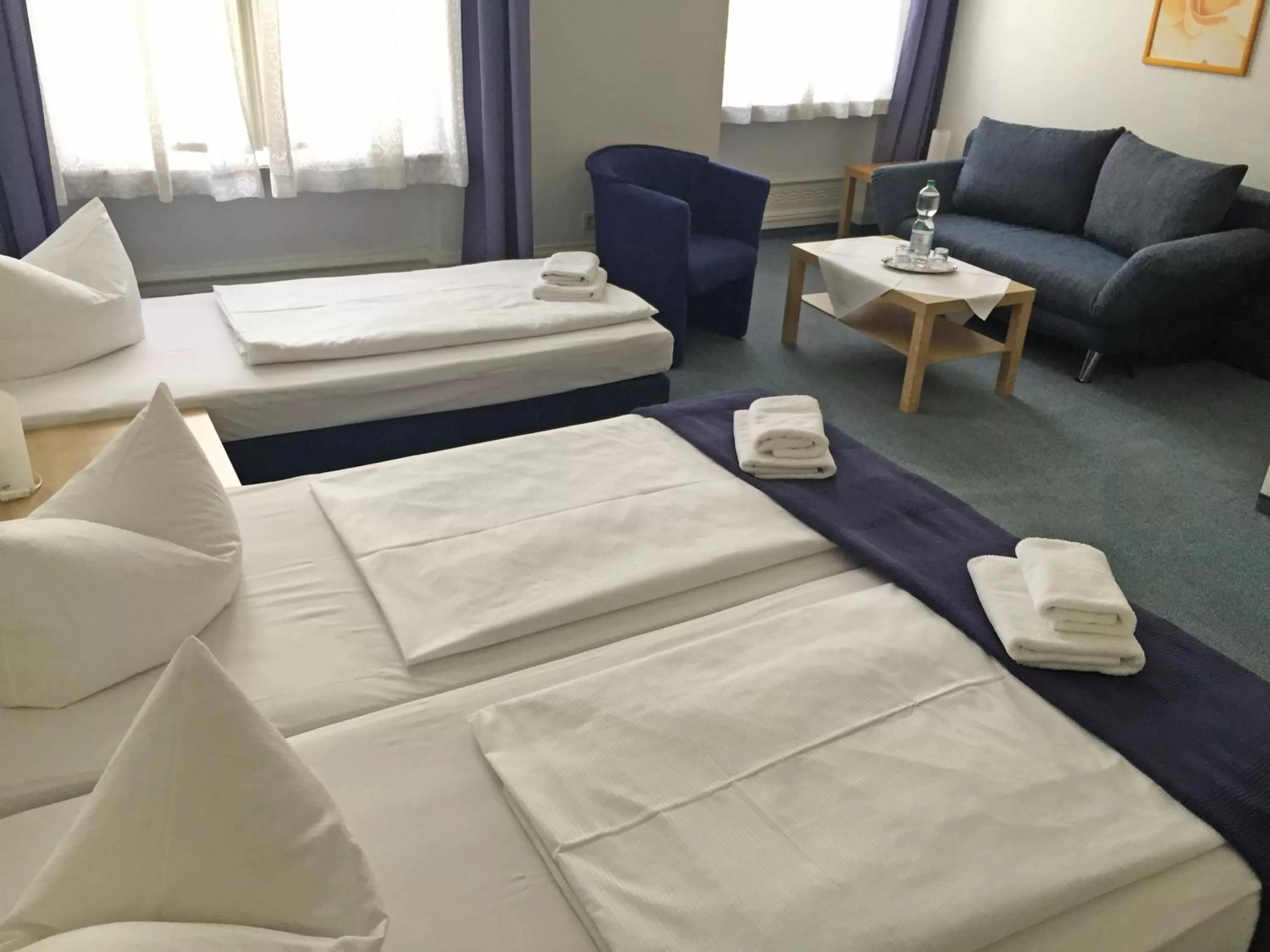 Day, Bed in Hotel Seifert Berlin am Kurfürstendamm