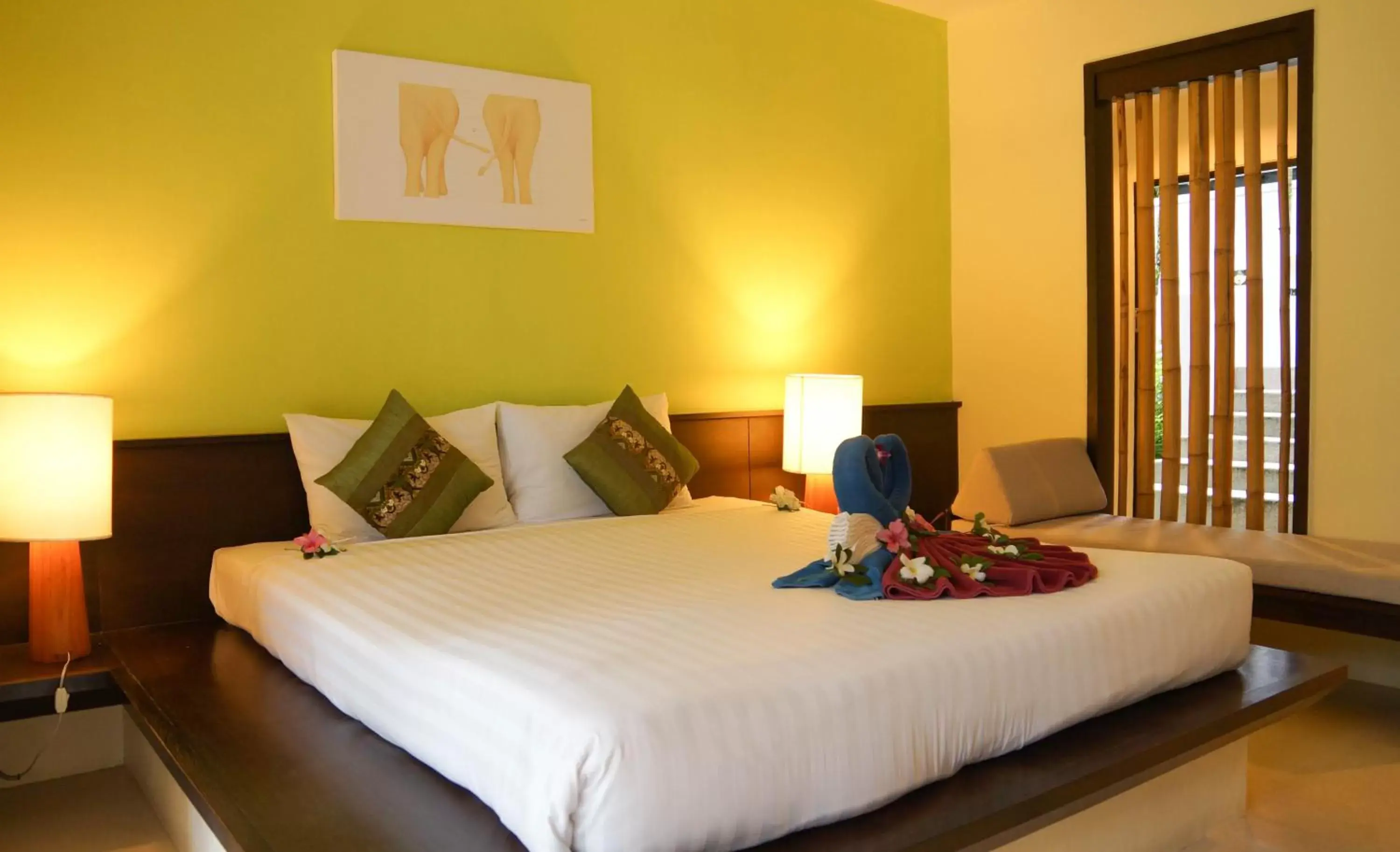 Bed in Palm Galleria Resort-SHA Extra Plus