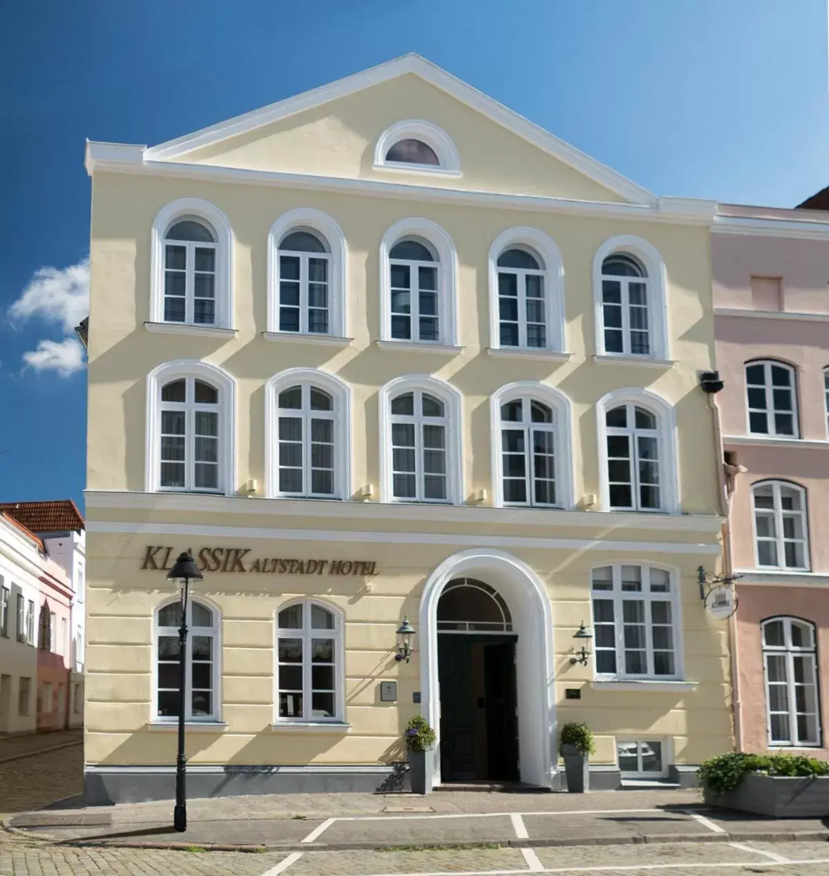 Property building in TOP CityLine Klassik Altstadt Hotel Lübeck