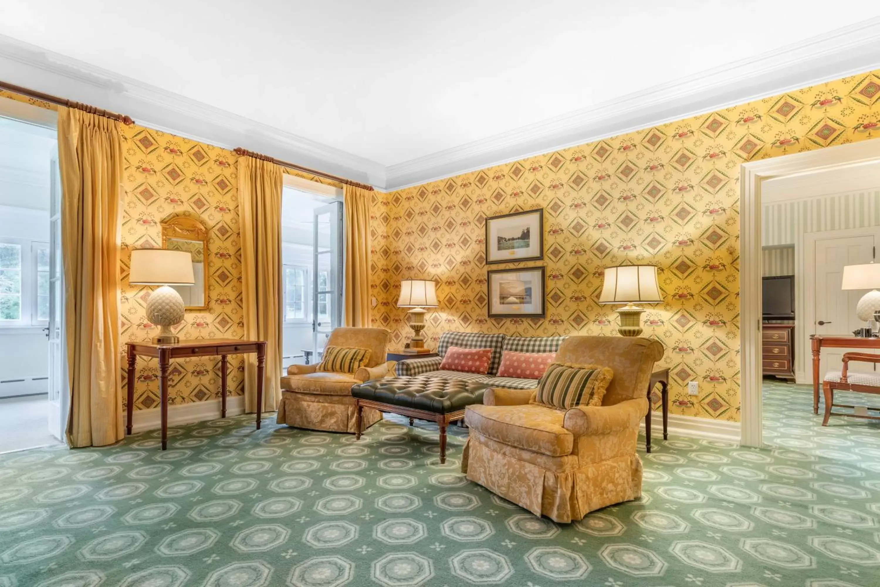 Bedroom, Seating Area in The Omni Homestead Resort