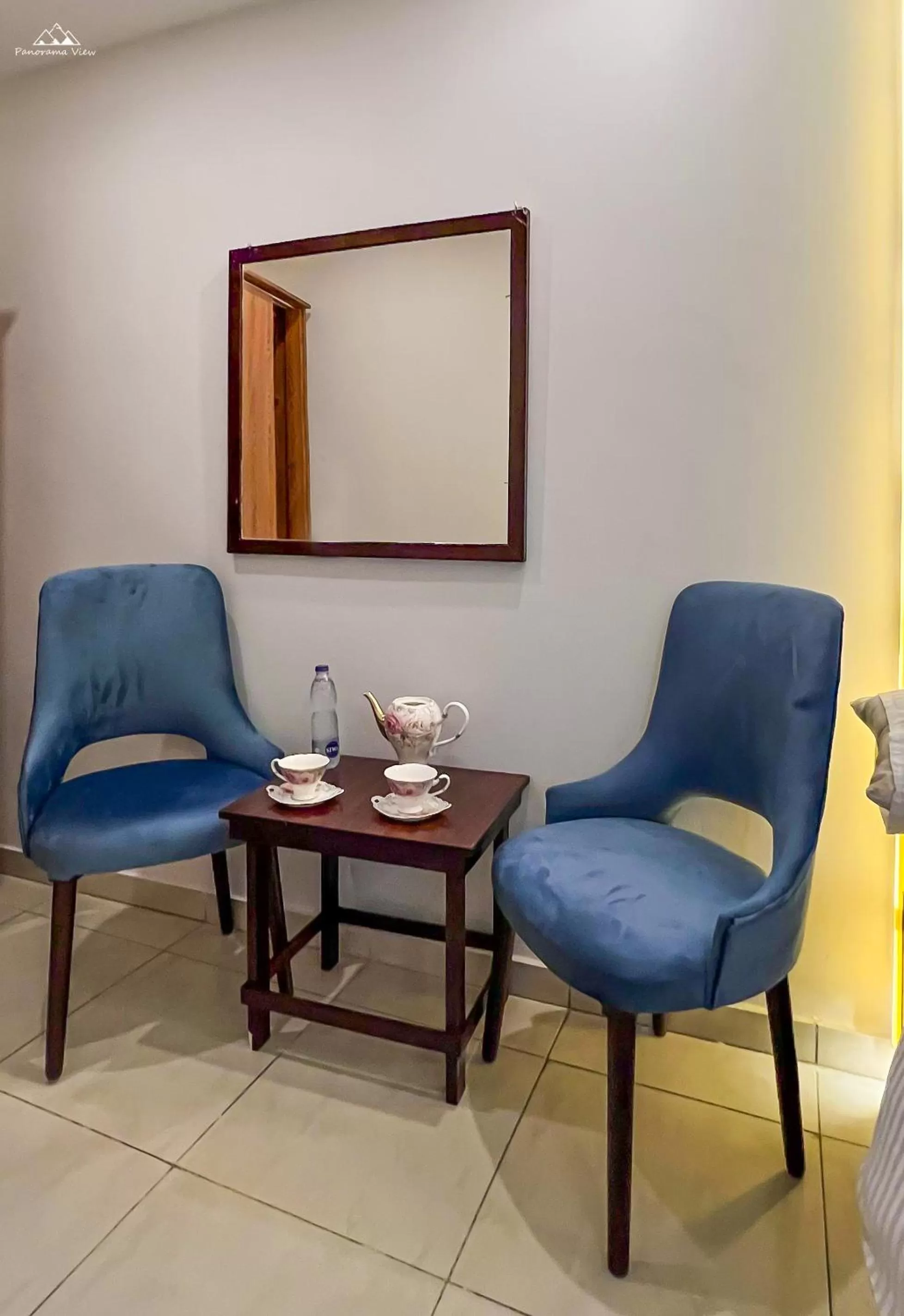 Seating area in PANORAMA view pyramids