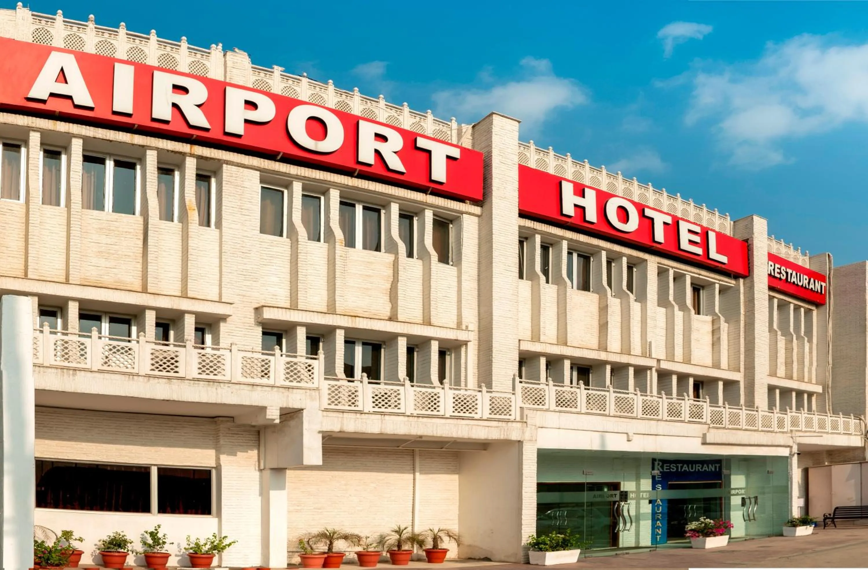 Airport Hotel
