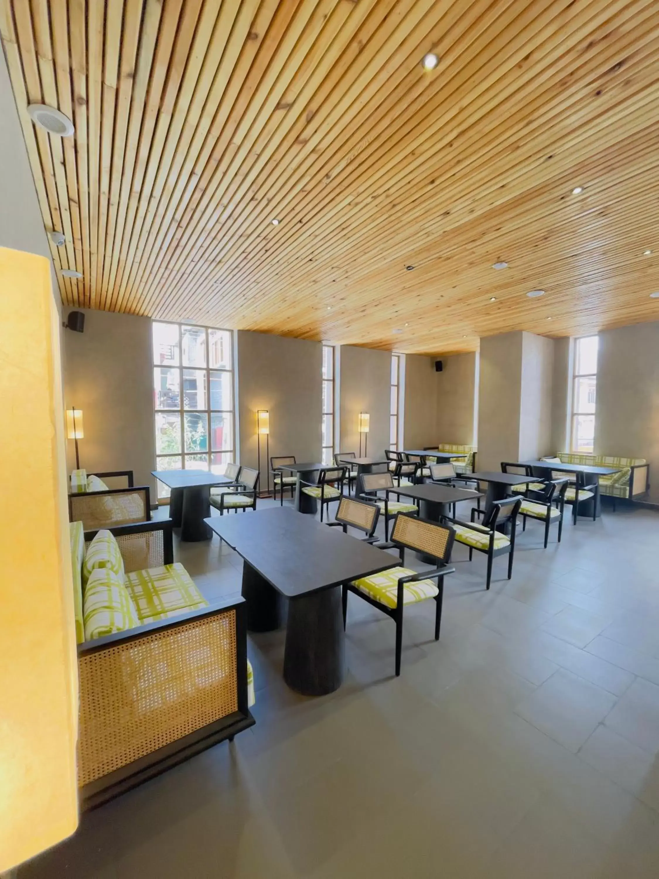 Restaurant/places to eat in Chospa Hotel, Leh Restaurant/places to eat in Chospa Hotel, Leh