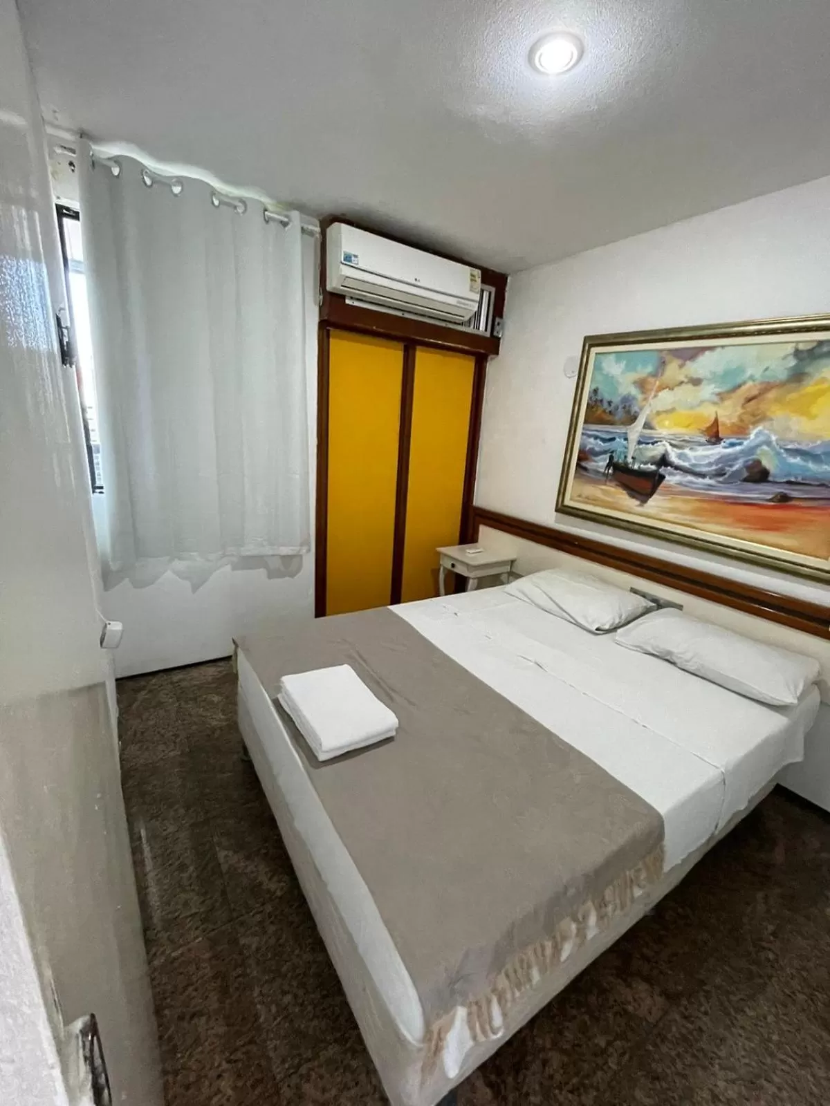 Bed in Flat Atlântico Neto