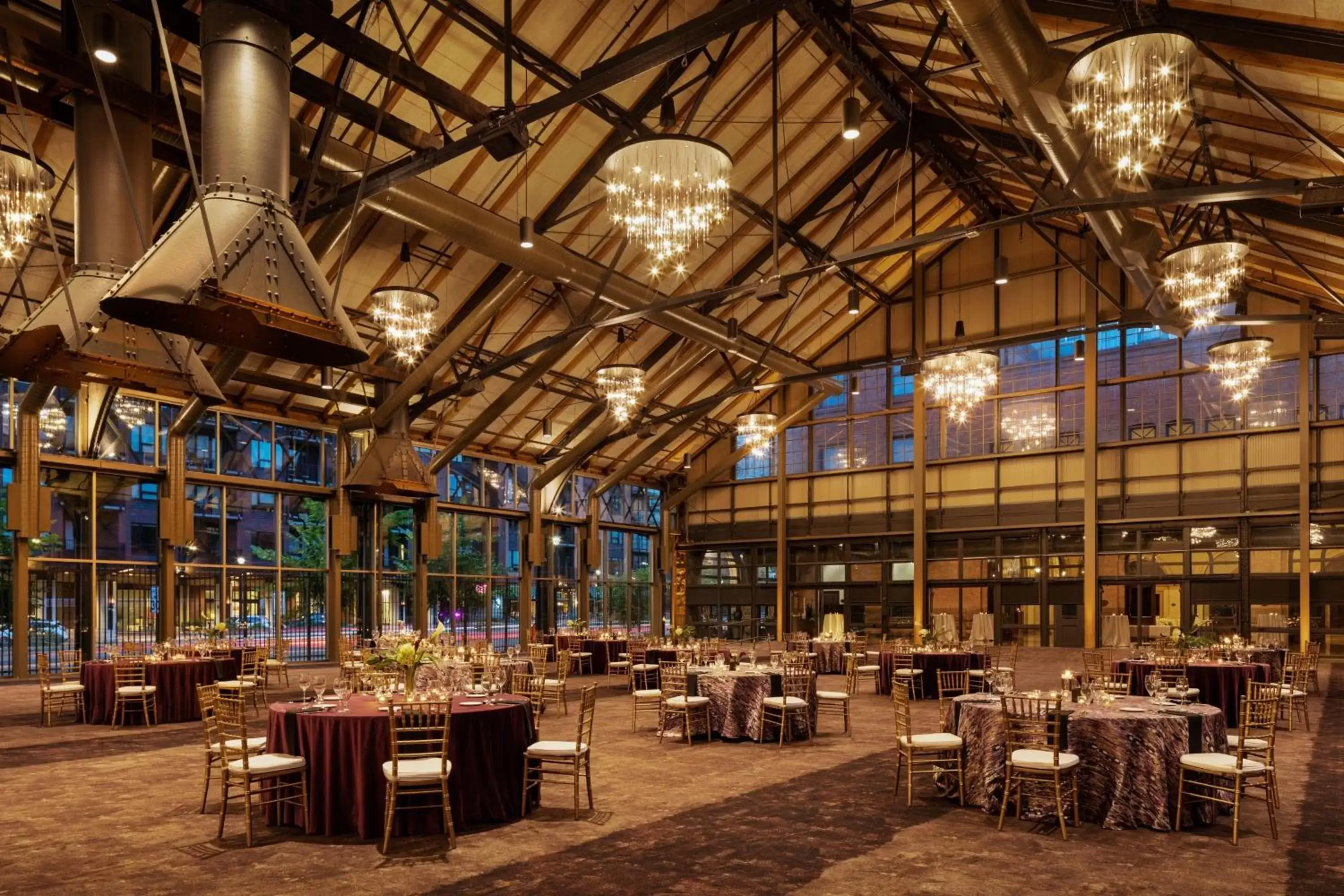 Meeting/conference room, Restaurant/Places to Eat in Renaissance Minneapolis Hotel, The Depot