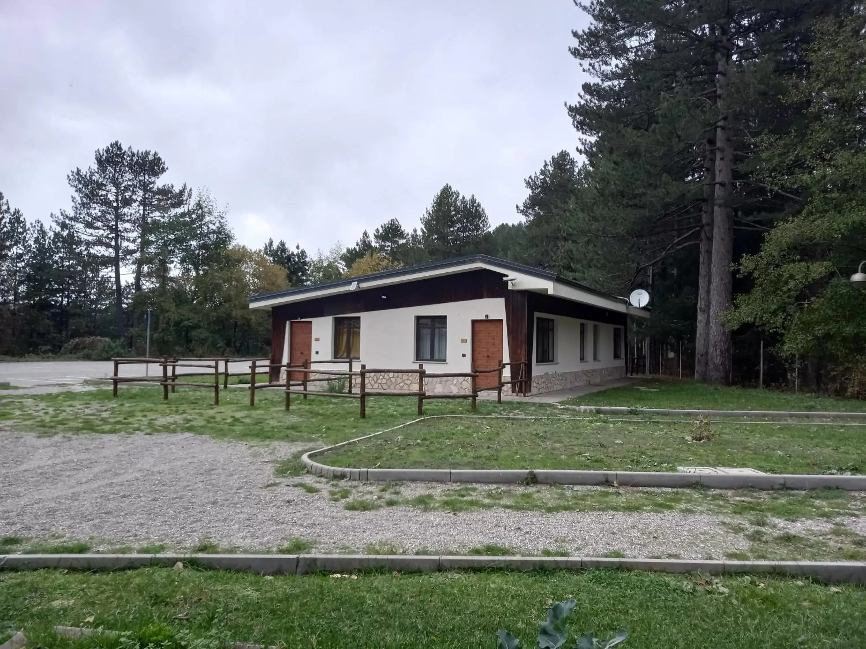 Property Building in Chalet Lago