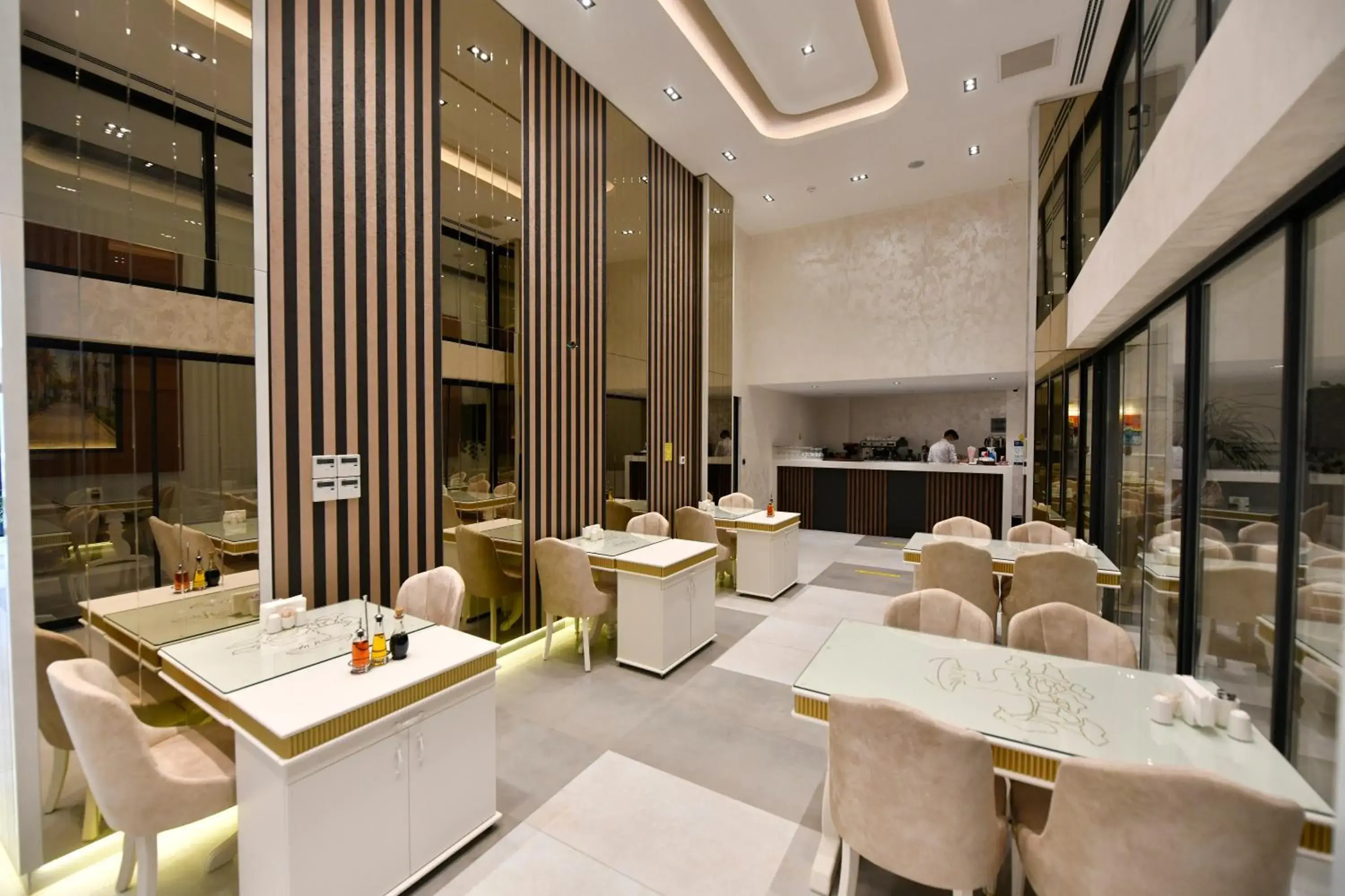 Lounge or bar, Restaurant/Places to Eat in Ghan Hotel