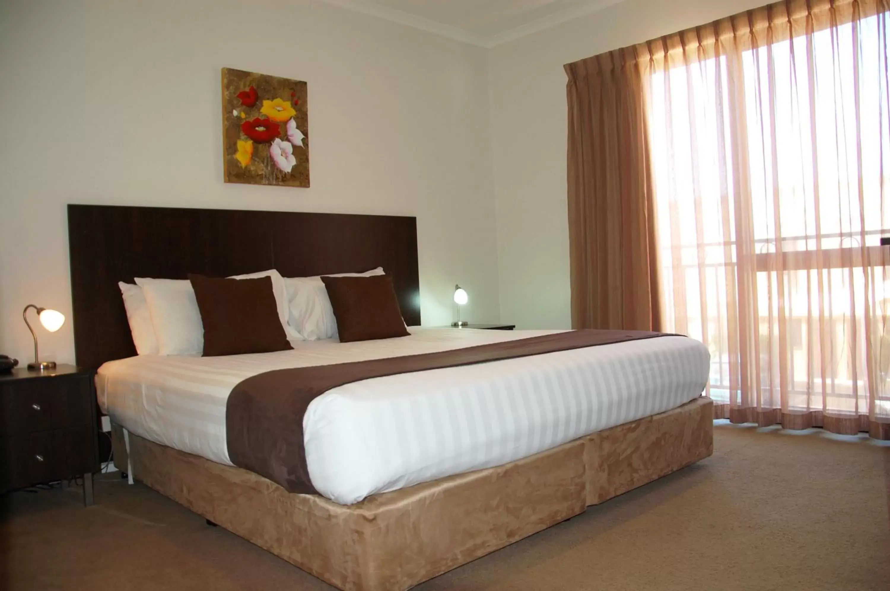 Bedroom in Mercure Hotel Mildura