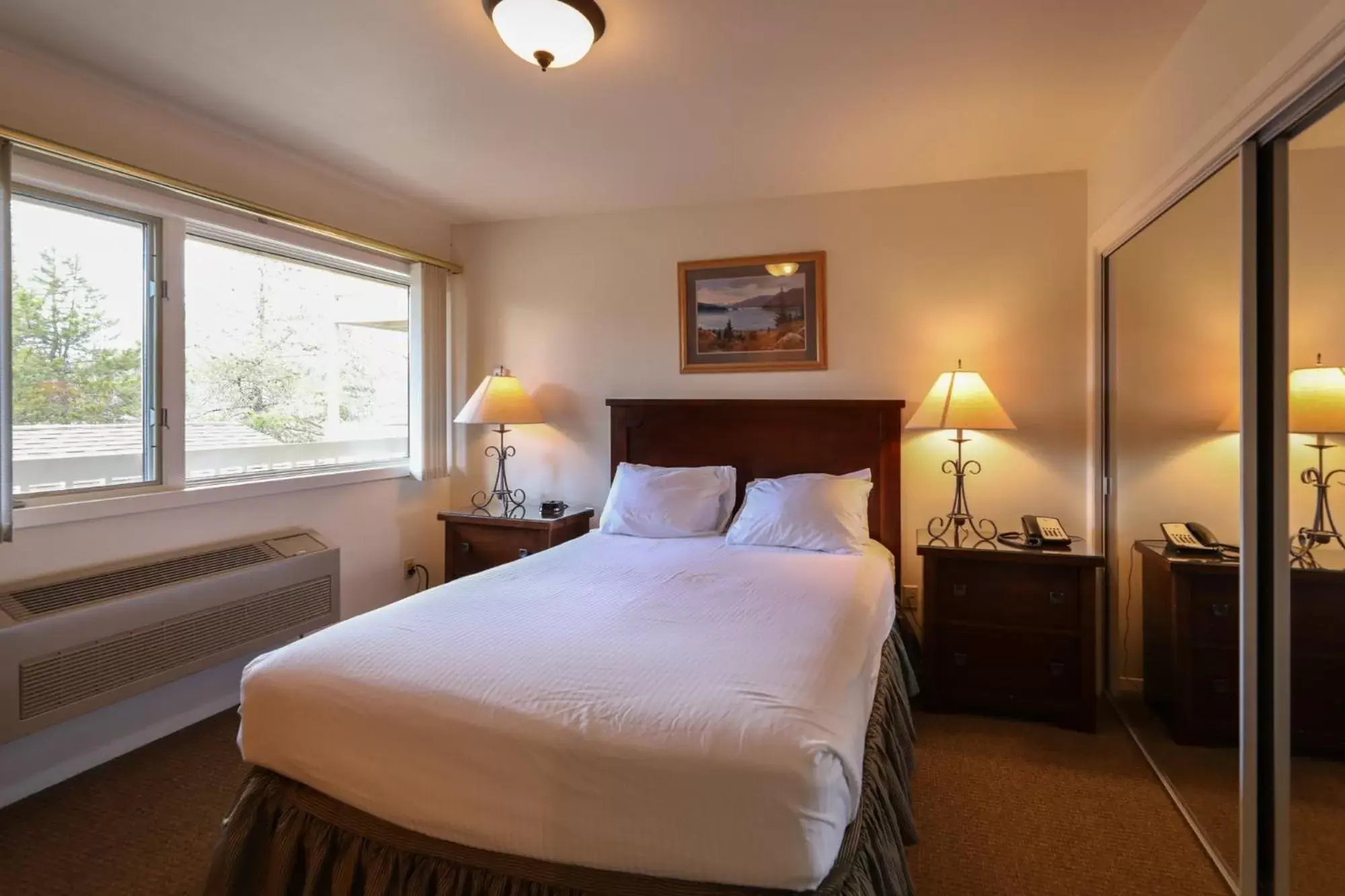 Bedroom, Bed in Meadow Lake Resort & Condos