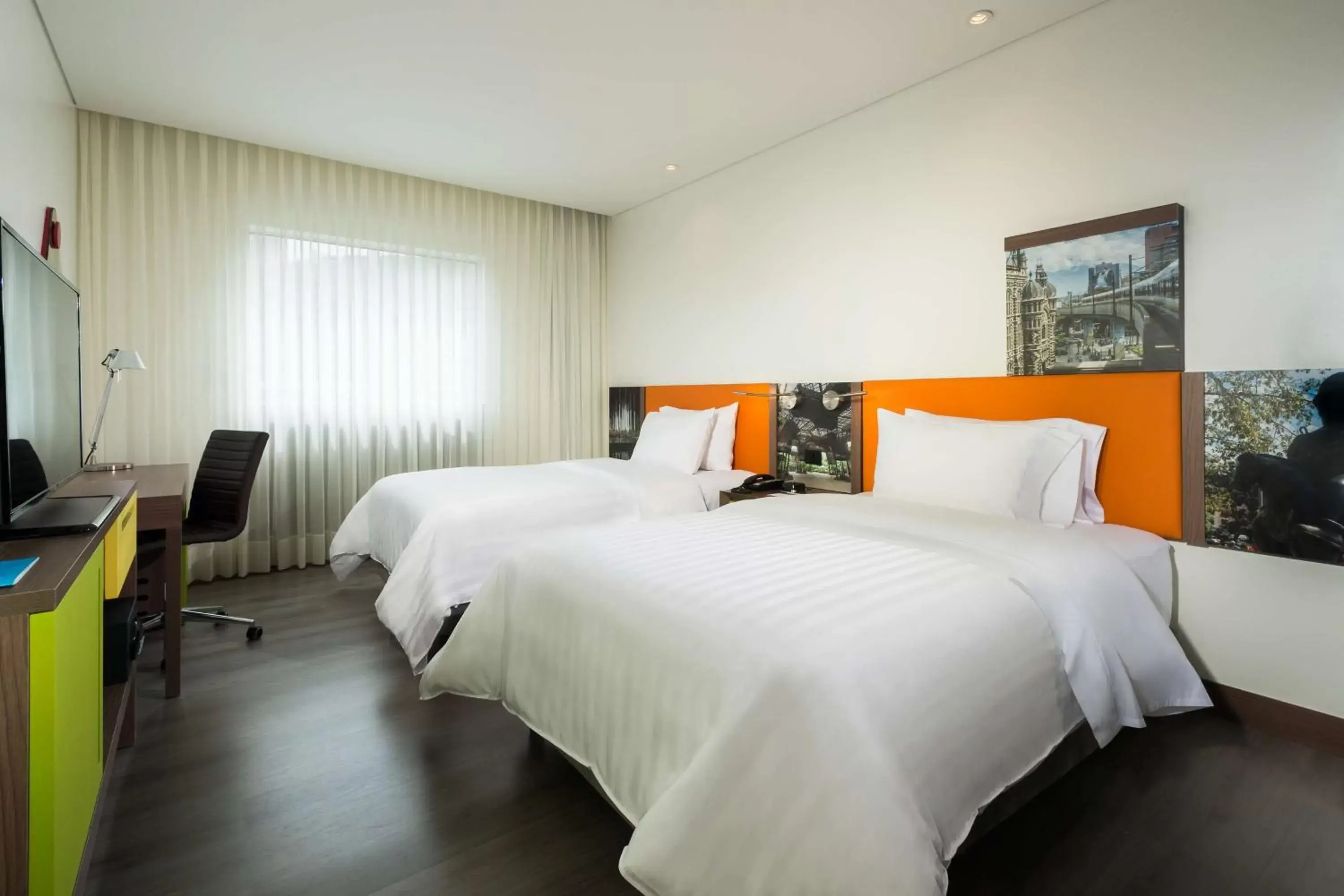 Bedroom, Bed in Hampton By Hilton Bogota Airport