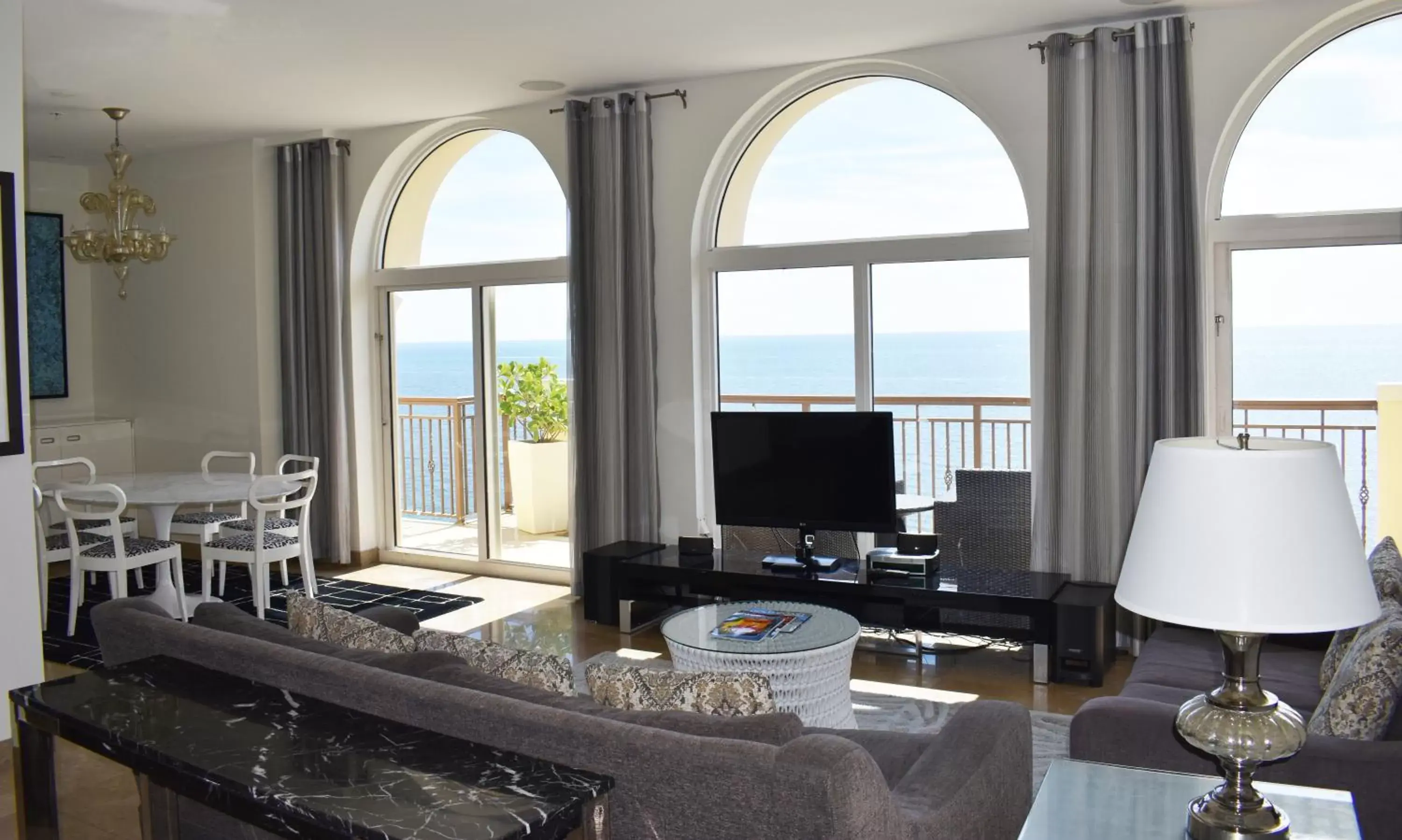 Photo of the whole room, Seating Area in The Atlantic Hotel & Spa