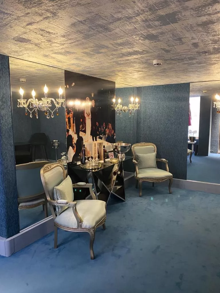 Living room in TM Luxury Apartments Lisbon