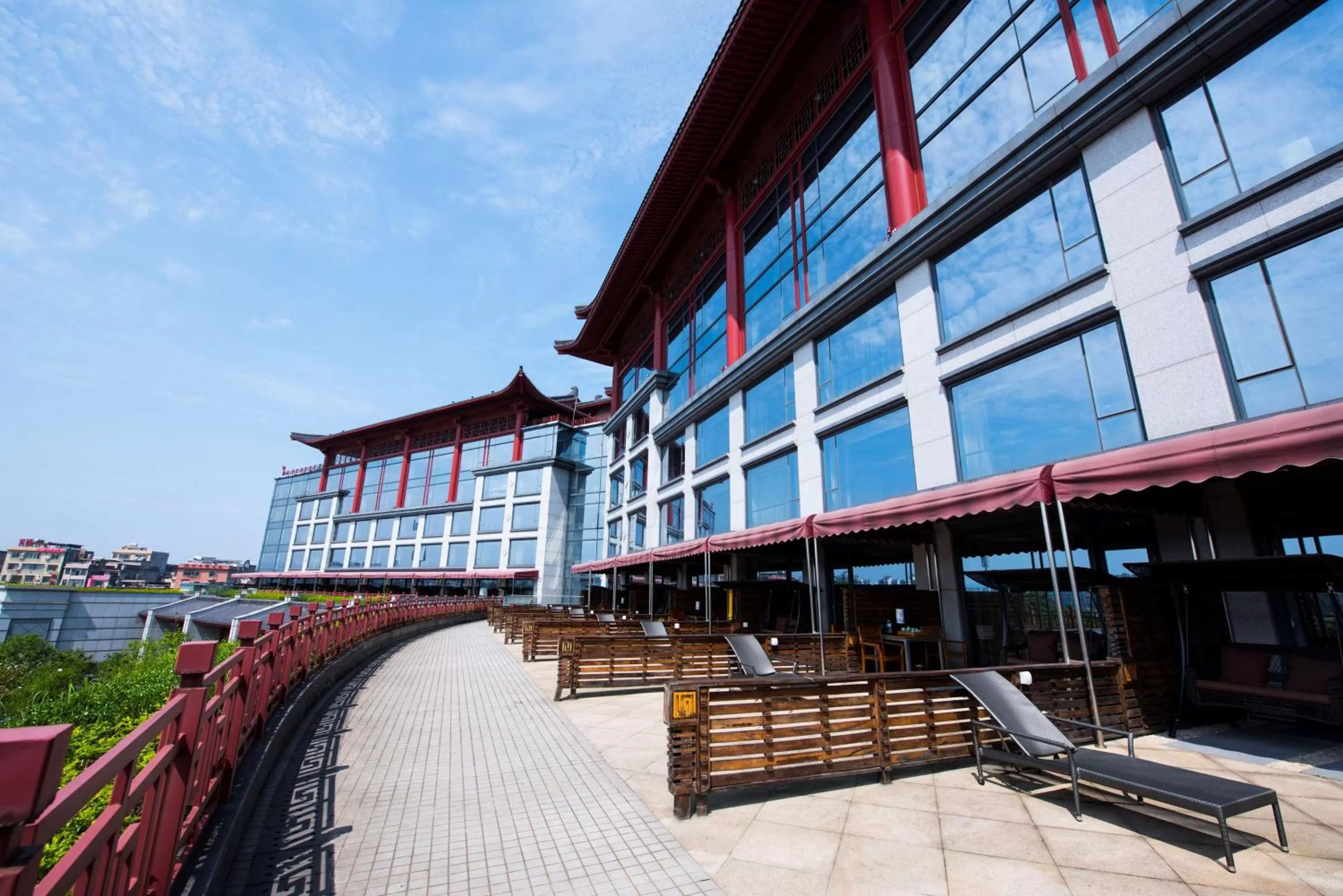 Photo of the whole room in Shangri-La Guilin