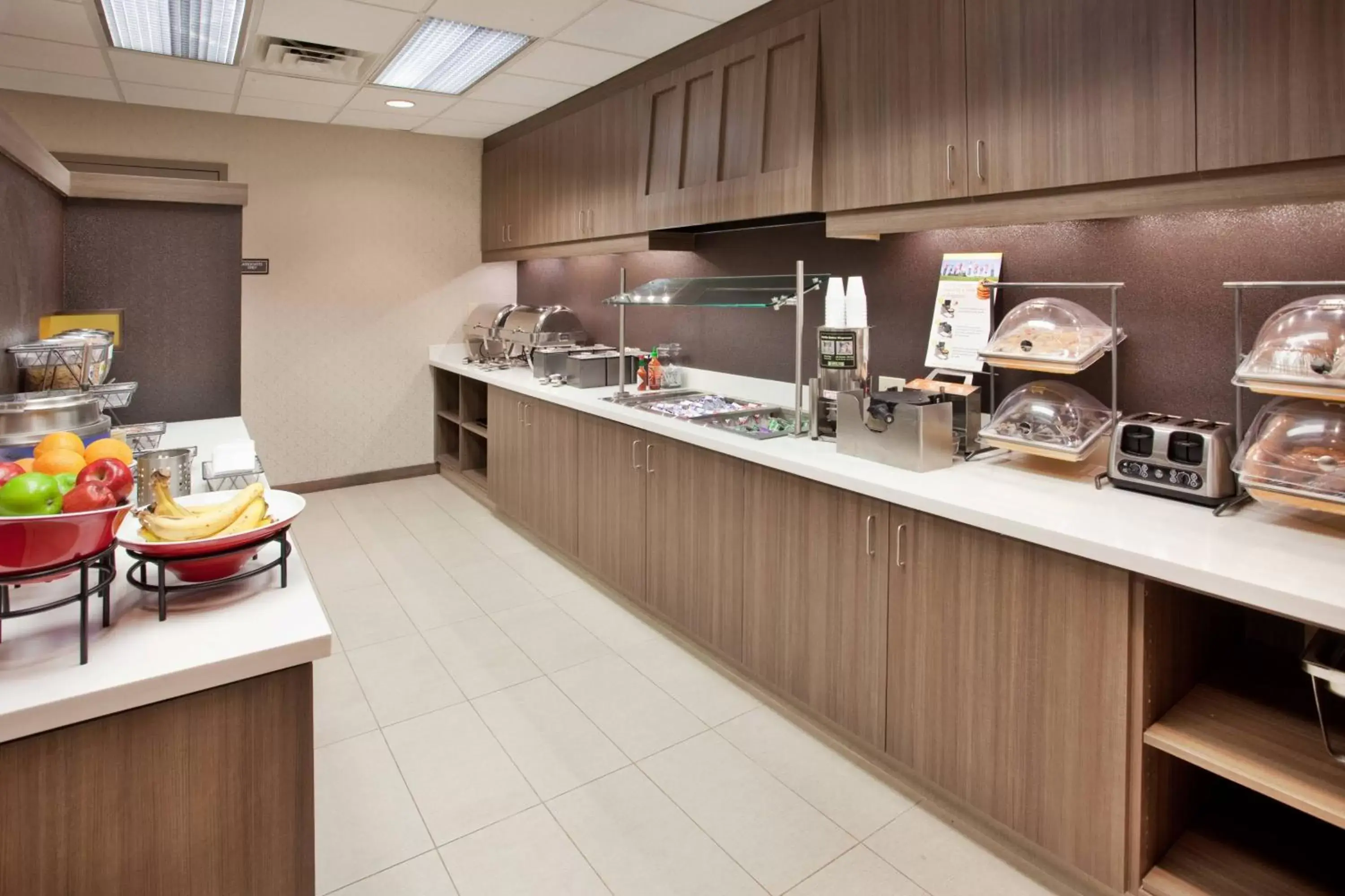 Breakfast, Kitchen/Kitchenette in Residence Inn by Marriott Austin Round Rock/Dell Way