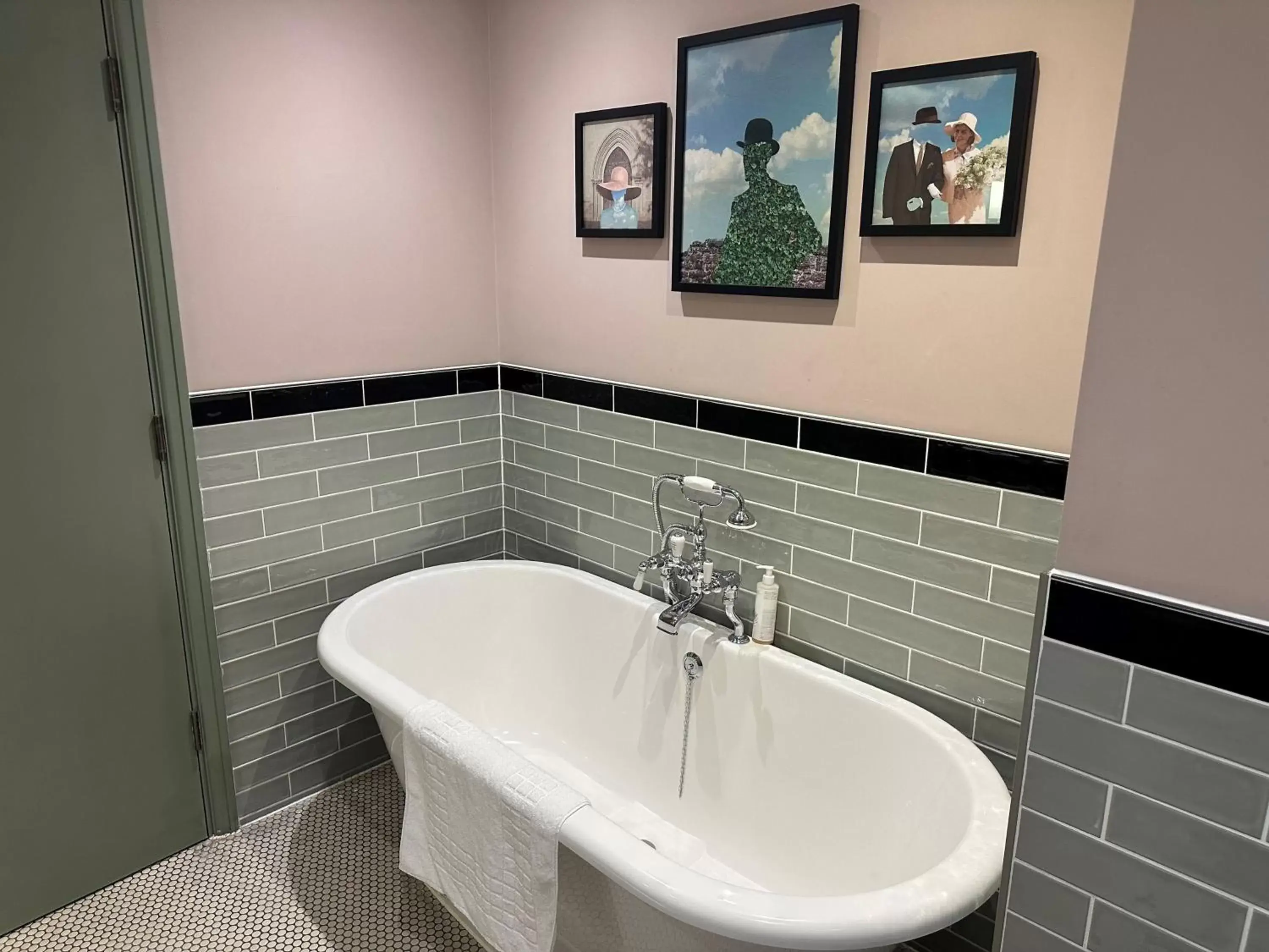 Bathroom in Hotel Indigo - Exeter, an IHG Hotel