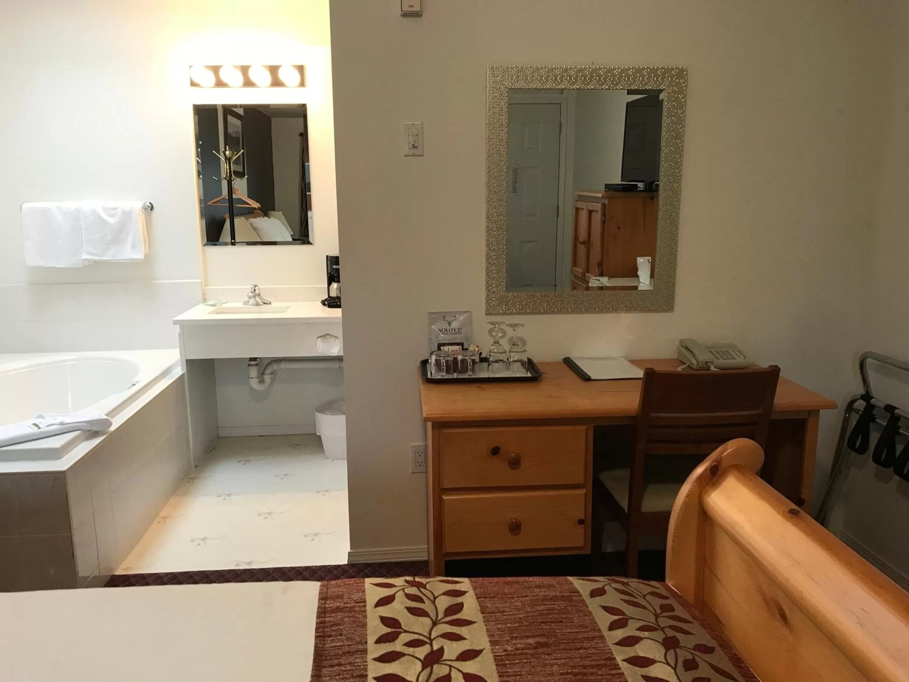 Bath in Cactus Tree Inn