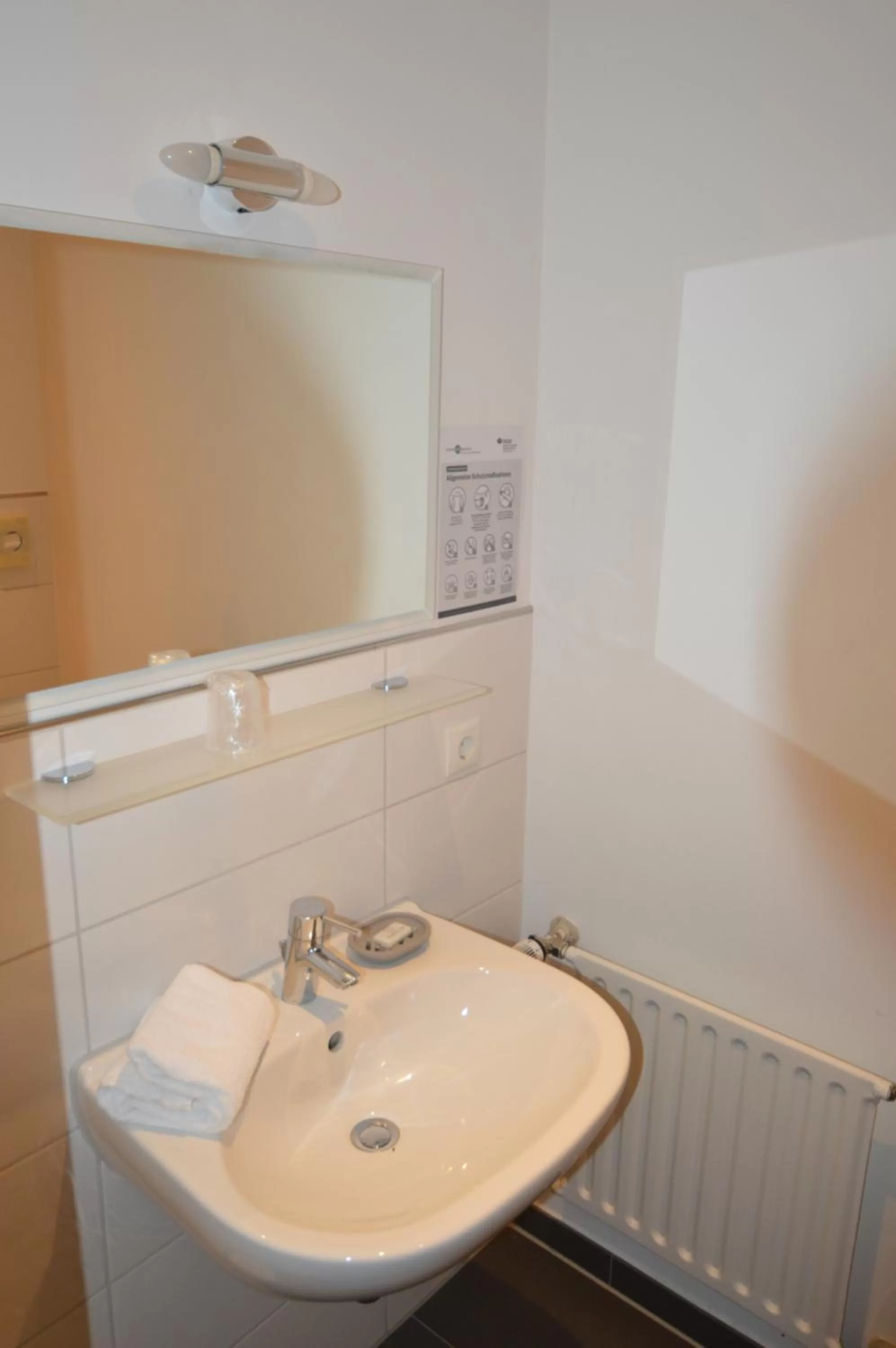 Bathroom in Aktivhotel Alter Kaiser