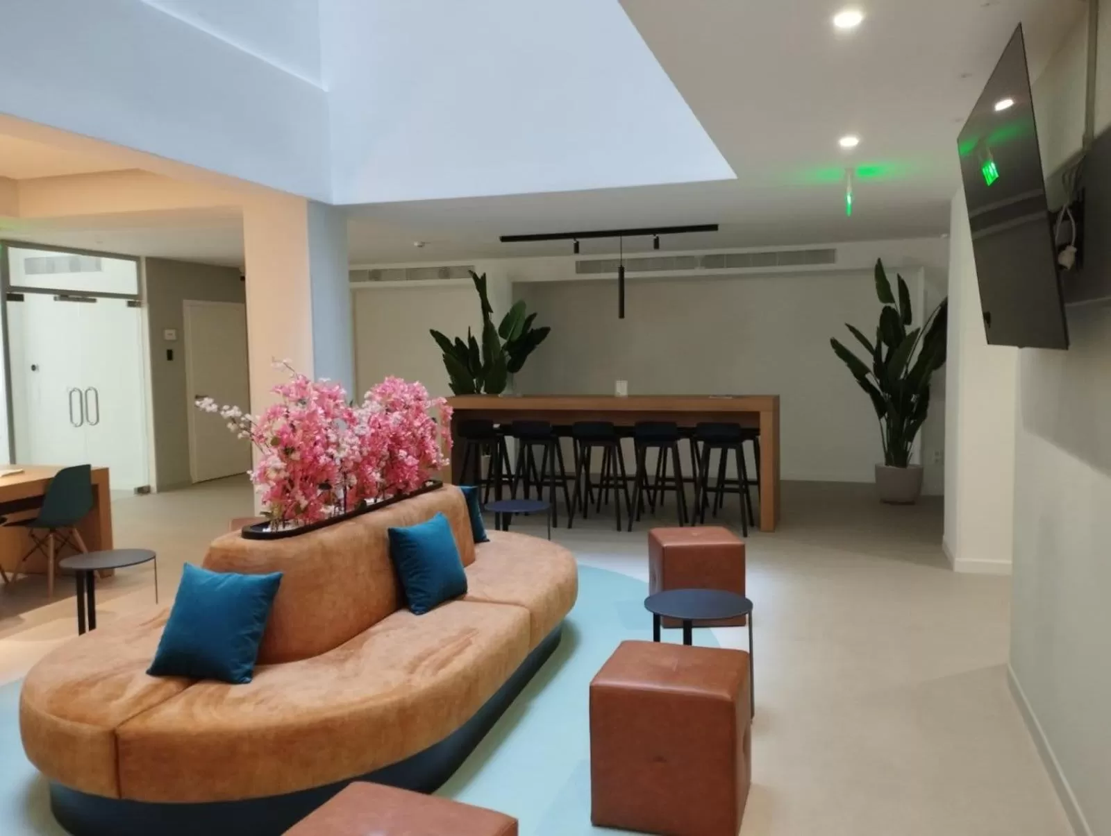 Seating area in Hestia - Averof 7