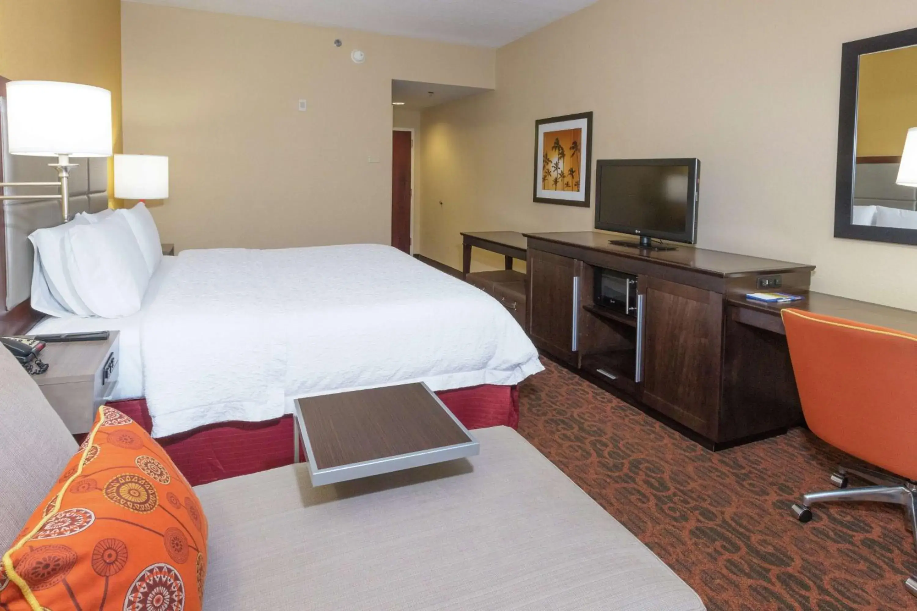 Bedroom, Bed in Hampton Inn & Suites Jacksonville-Airport