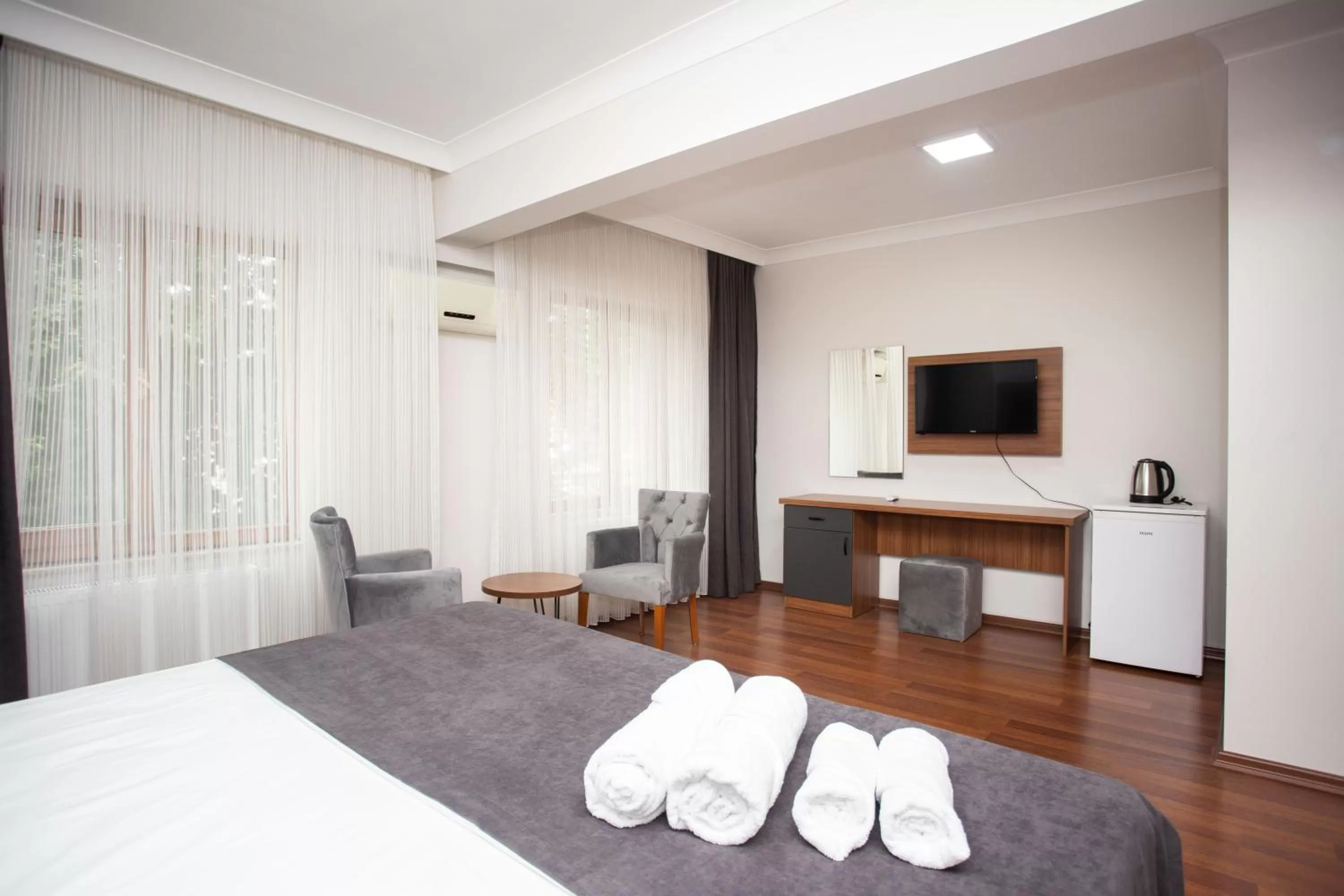 Bed in Türkler Suite Hotel