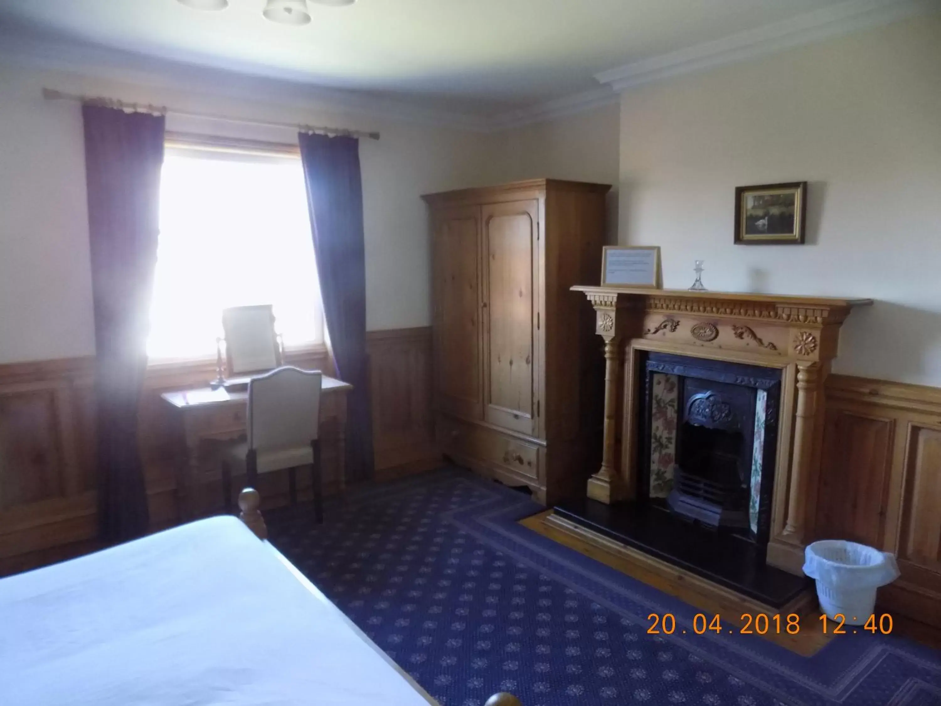 Bed in The Londesborough Arms bar with en-suite rooms