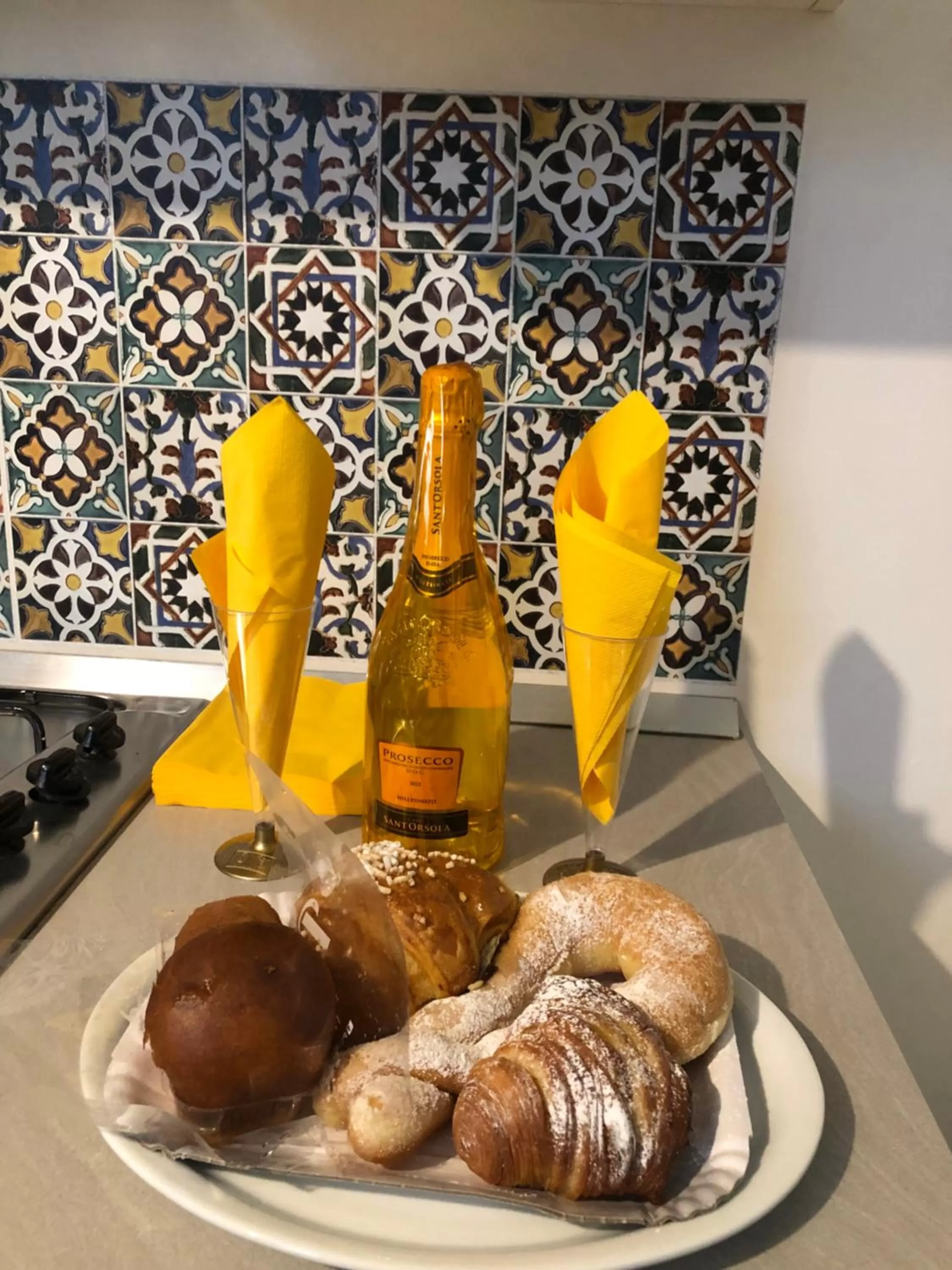 Domus Narciso Gallery