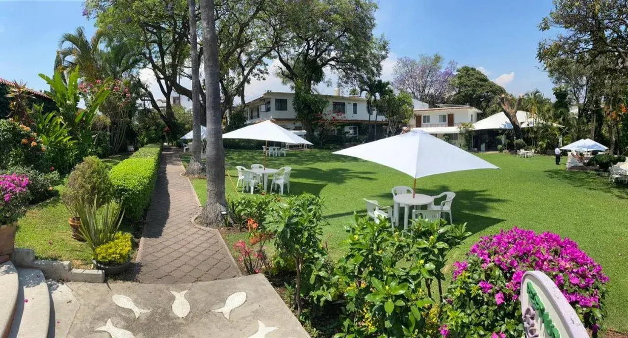 Garden in Hotel Posada Quinta Las Flores