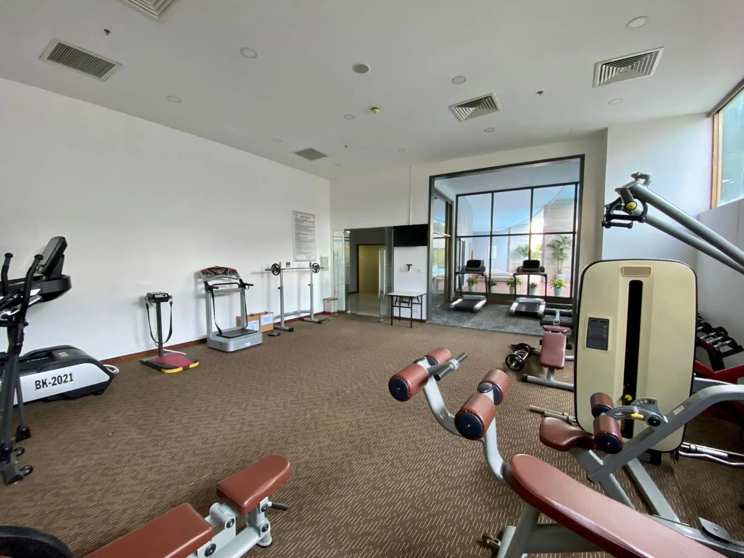 Fitness centre/facilities, Fitness Center/Facilities in DIC Star Landmark