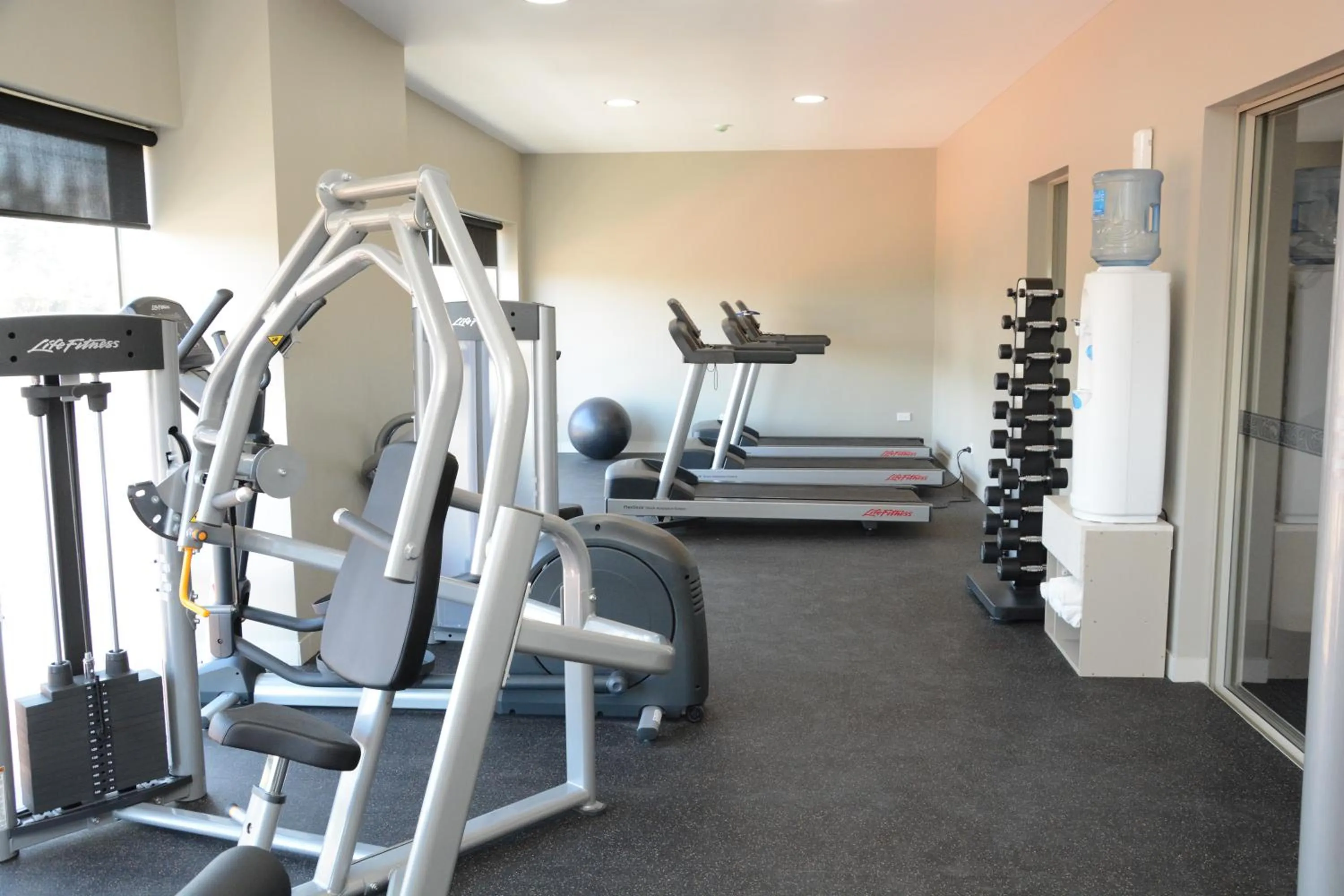 Fitness centre/facilities in Ratsun Nadi Airport Apartment Hotel