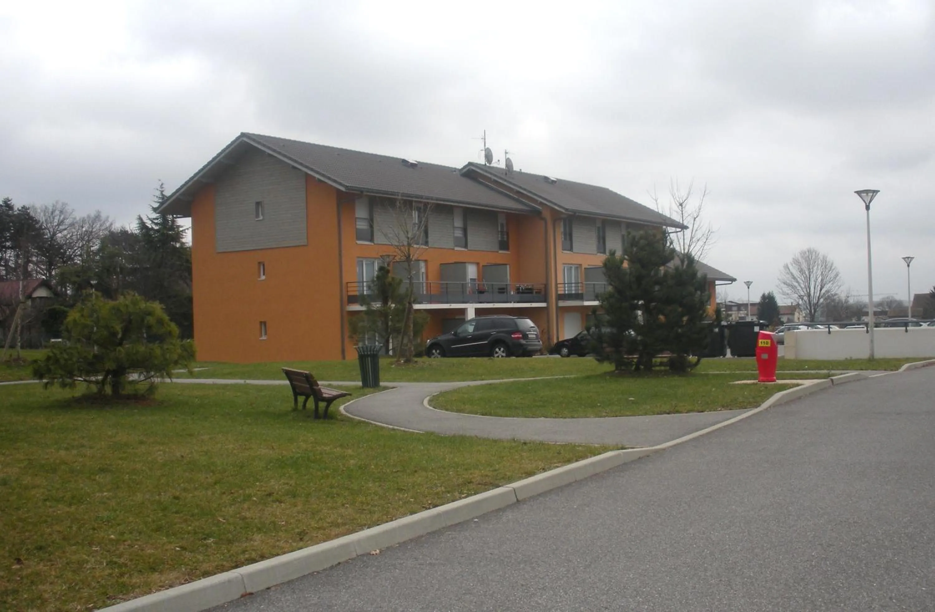 Property building in Residhome Genève Prévessin Le Carré d'Or