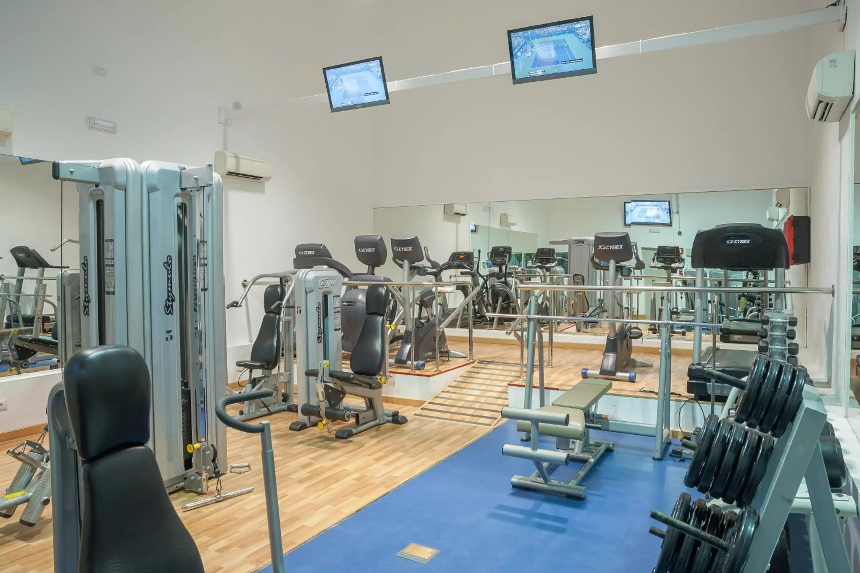 Fitness centre/facilities, Fitness Center/Facilities in Santa Barbara Golf and Ocean Club