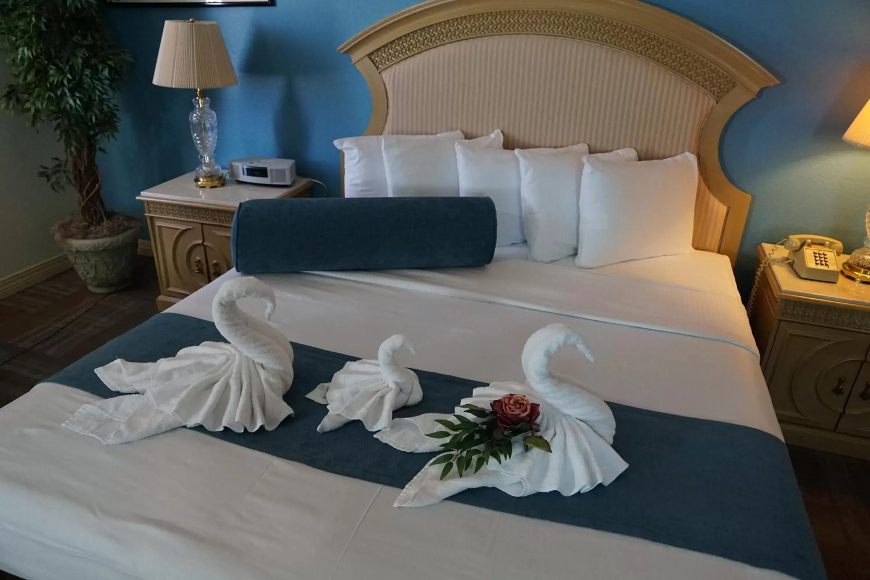 Bed in Railroad Pass Hotel and Casino Ramada by Wyndham Bed in Railroad Pass Hotel and Casino Ramada by Wyndham