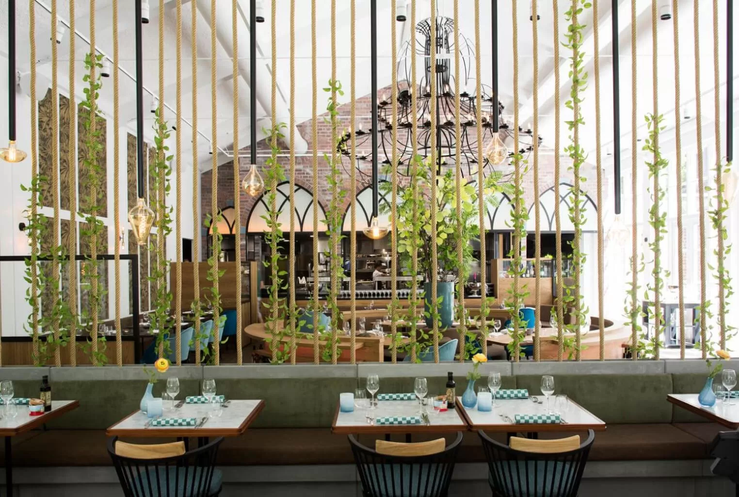 Restaurant/places to eat in Kasteel Kerckebosch