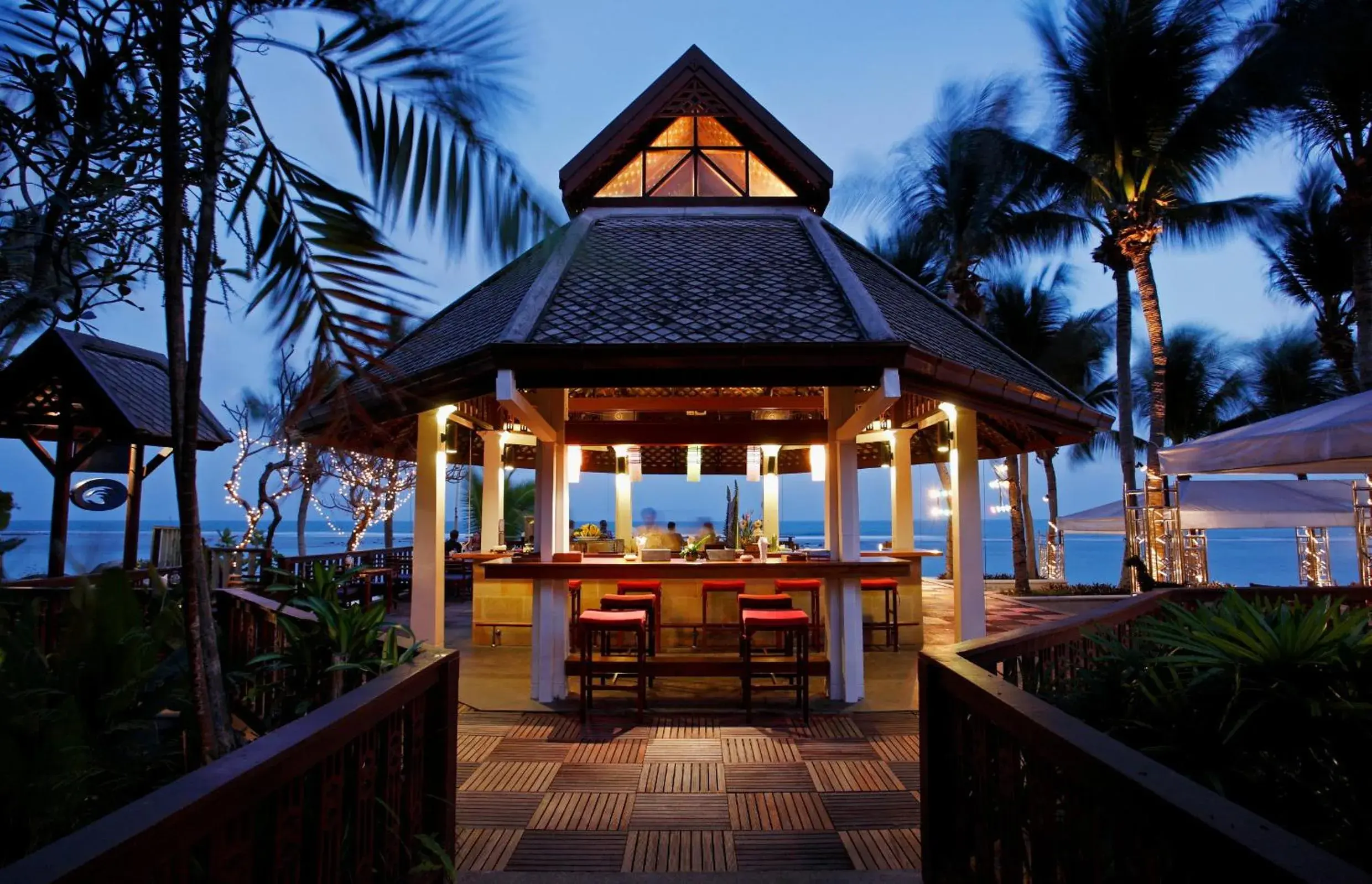 Restaurant/places to eat, Lounge/Bar in Centara Villas Samui - SHA Plus